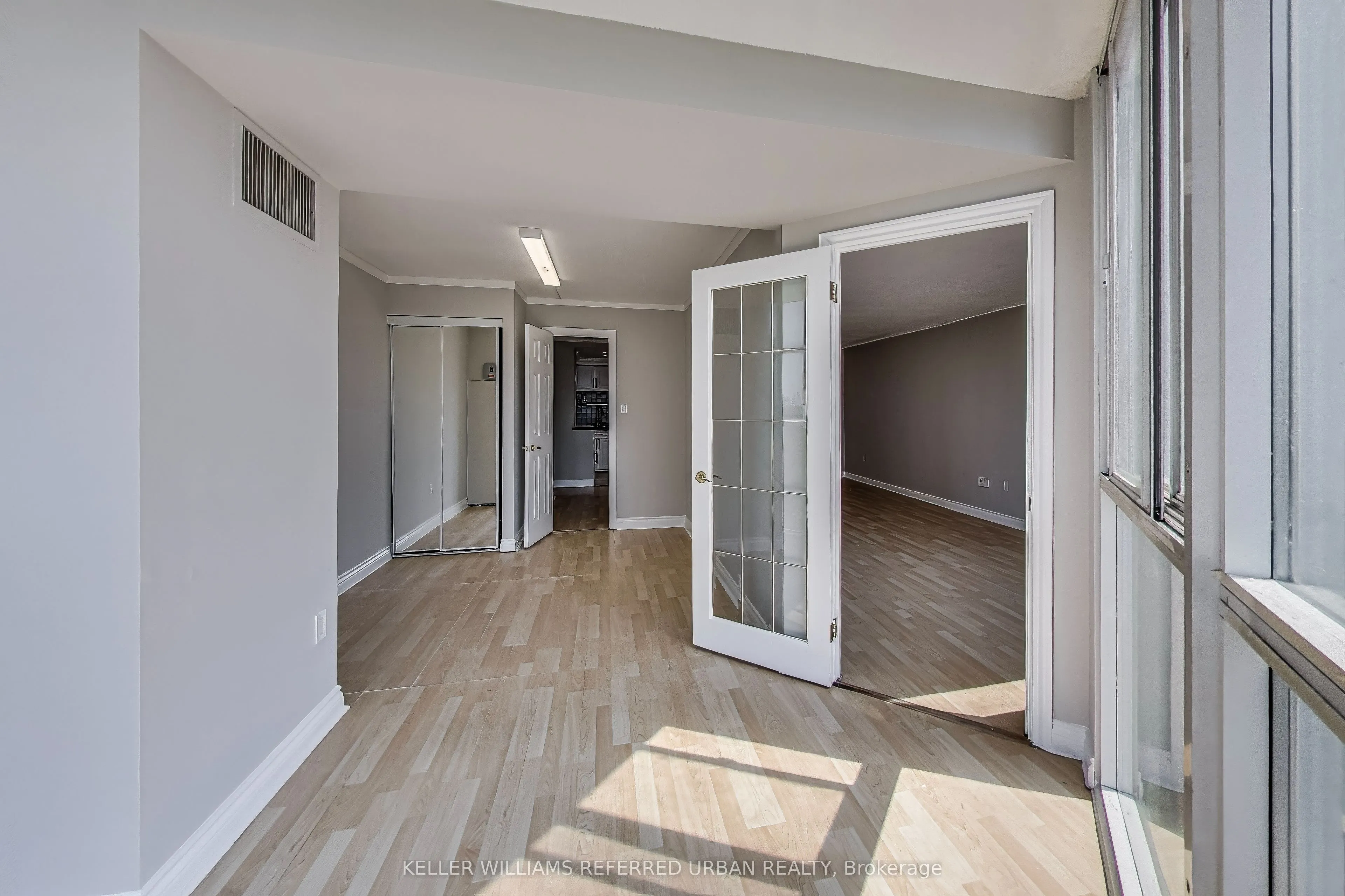 5 Concorde Place, #502