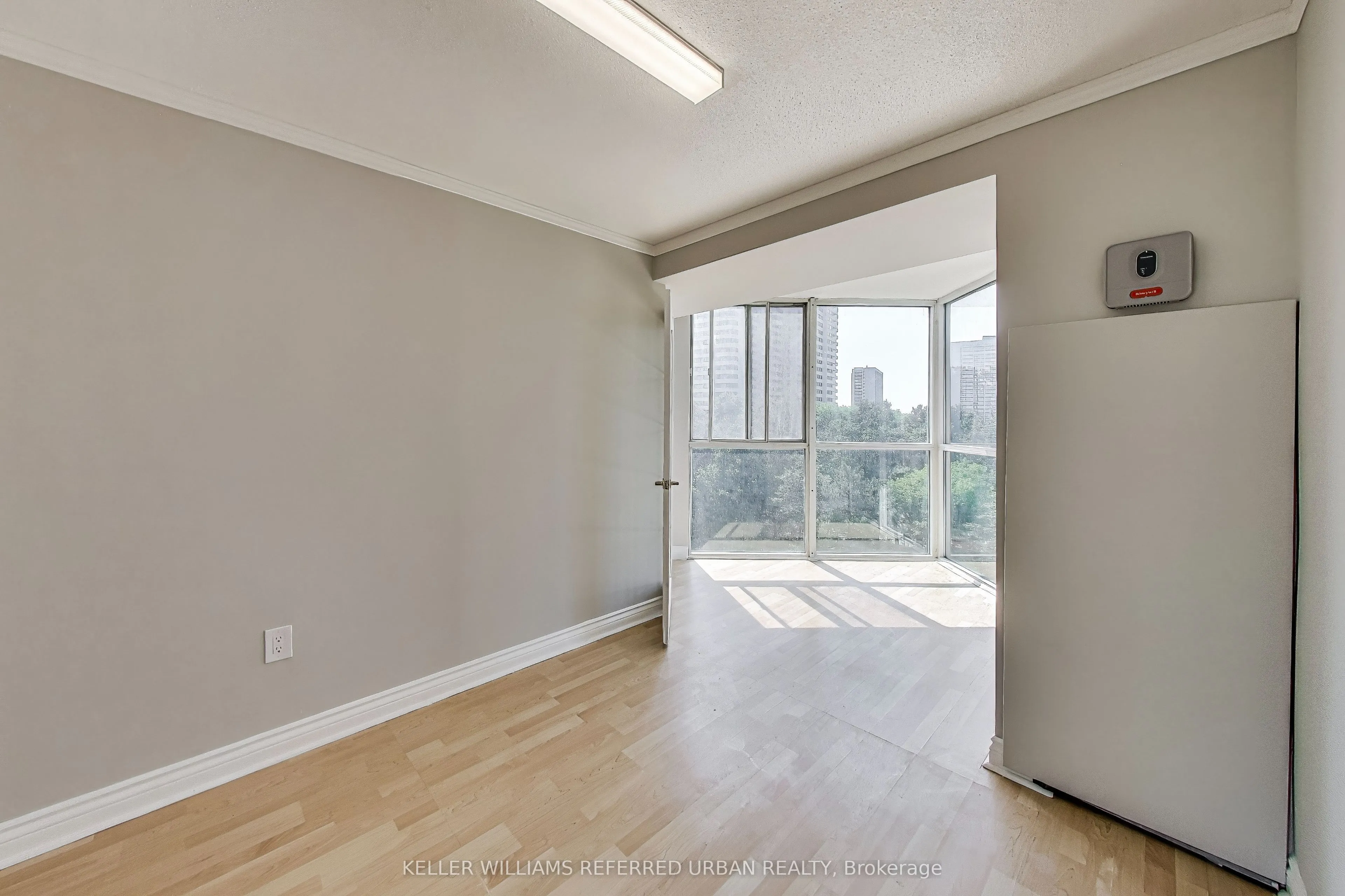 5 Concorde Place, #502