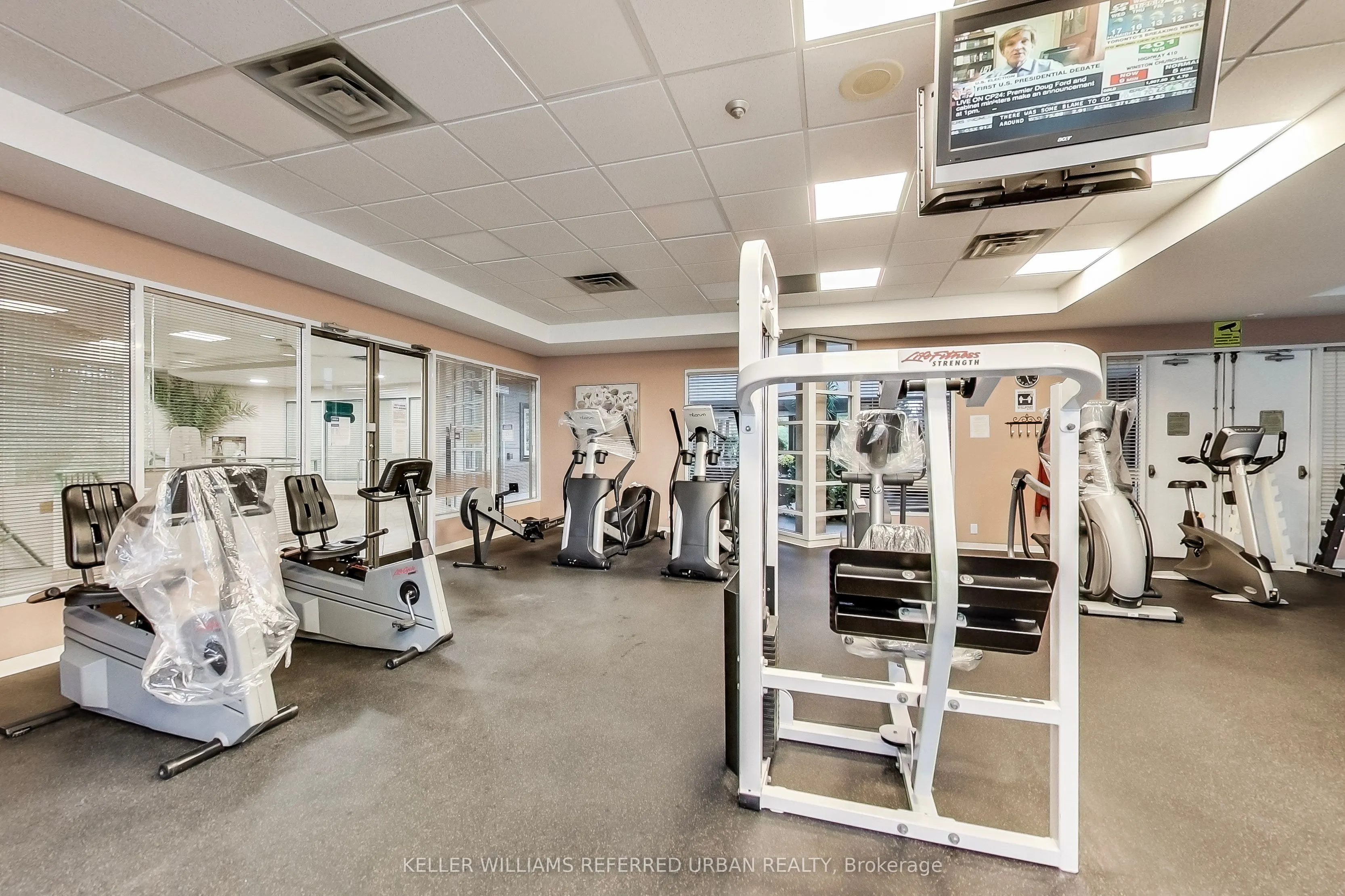 5 Concorde Place, #502