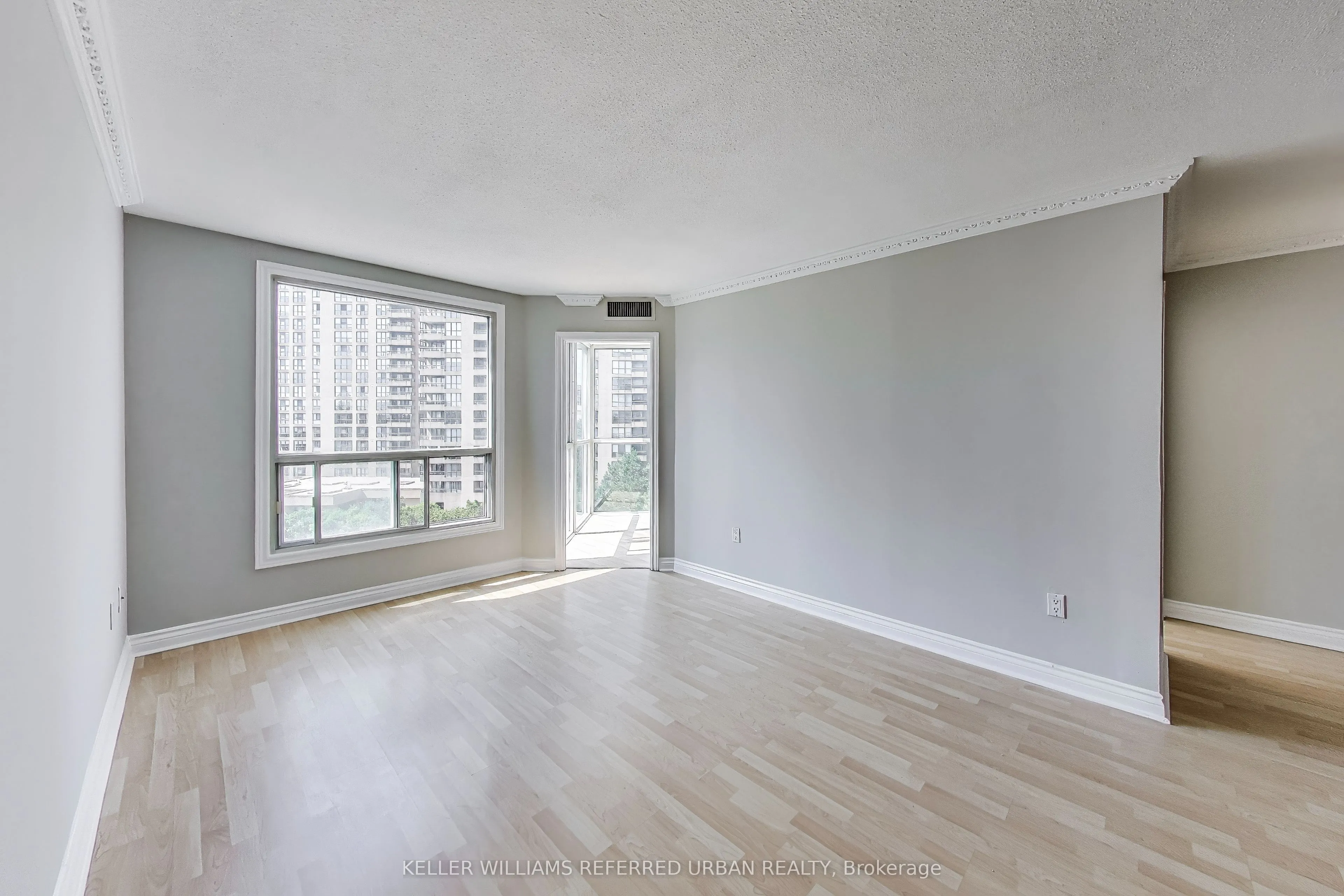 5 Concorde Place, #502