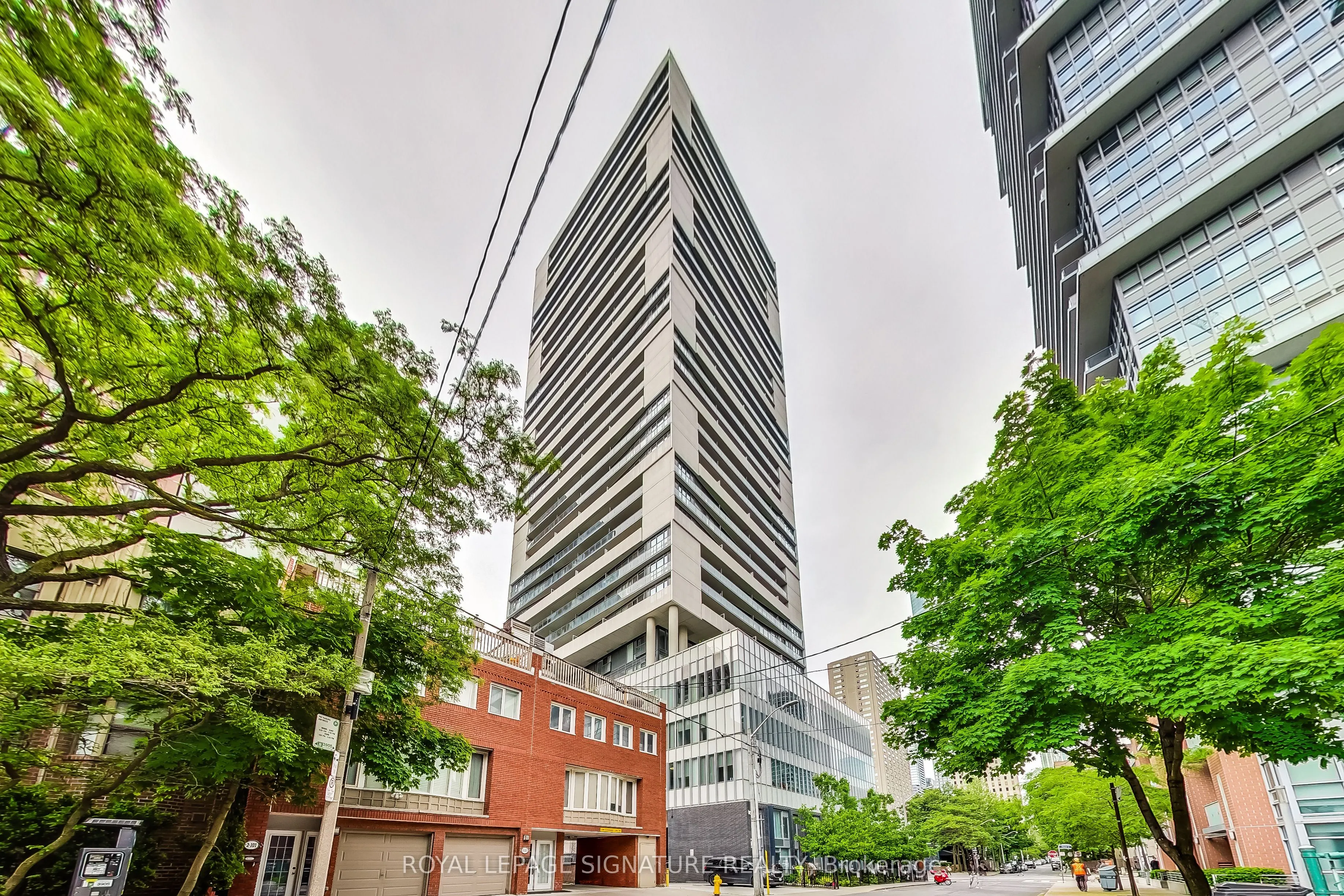 89 McGill Street, #2912