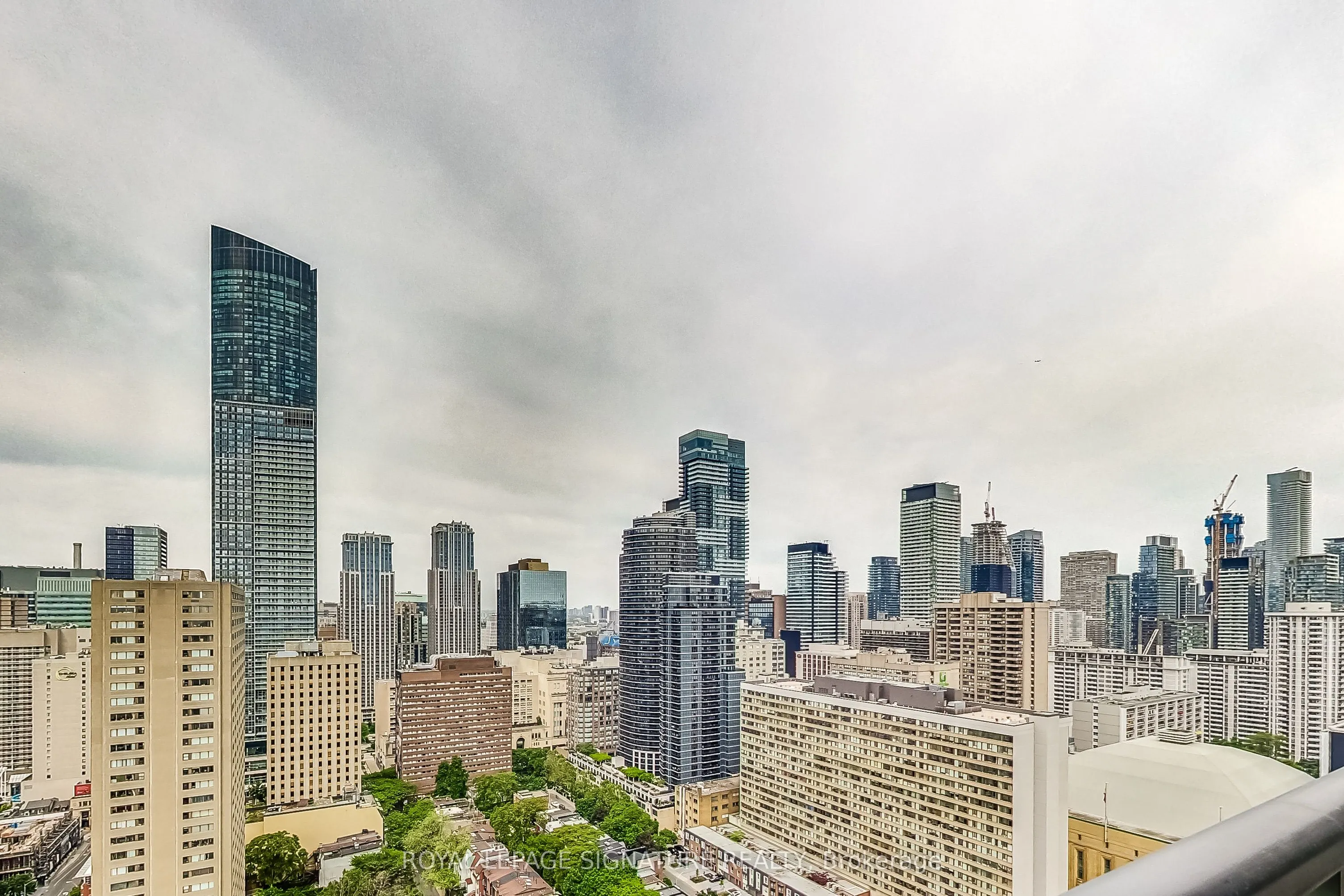 89 McGill Street, #2912