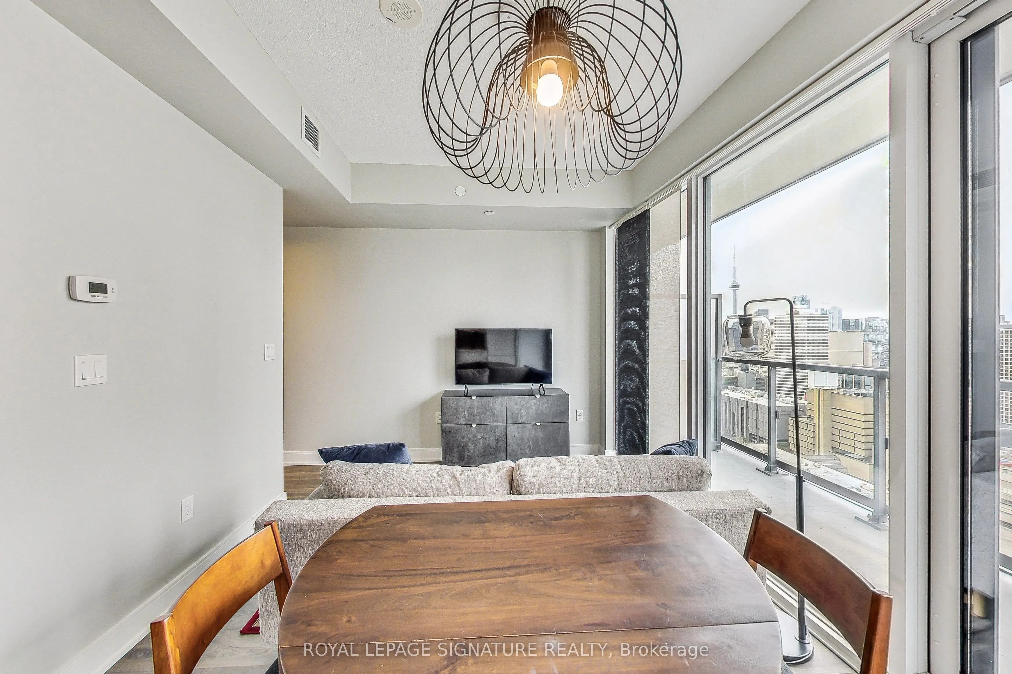 89 McGill Street, #2912