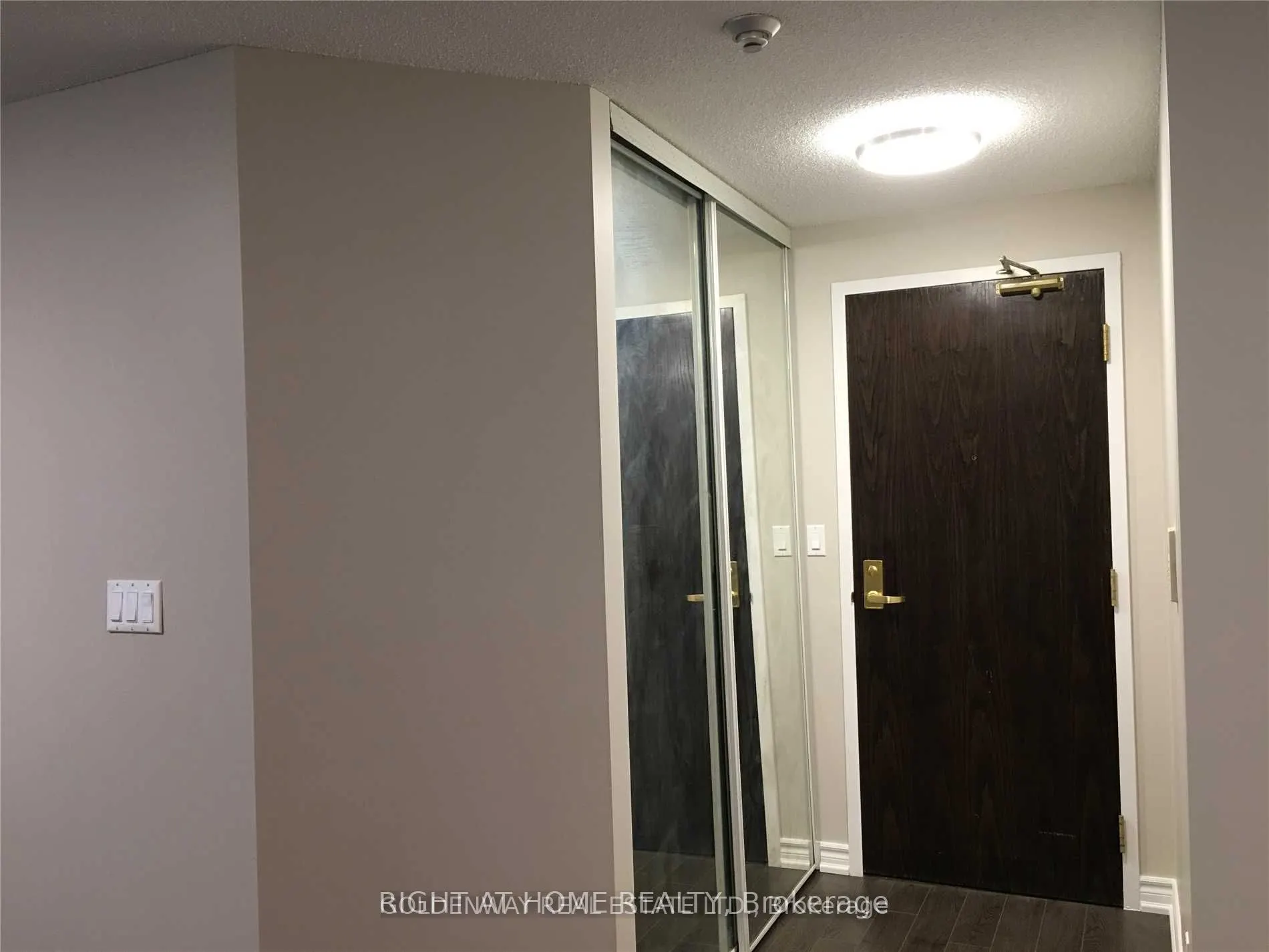 18 Spring Garden Avenue, #2801