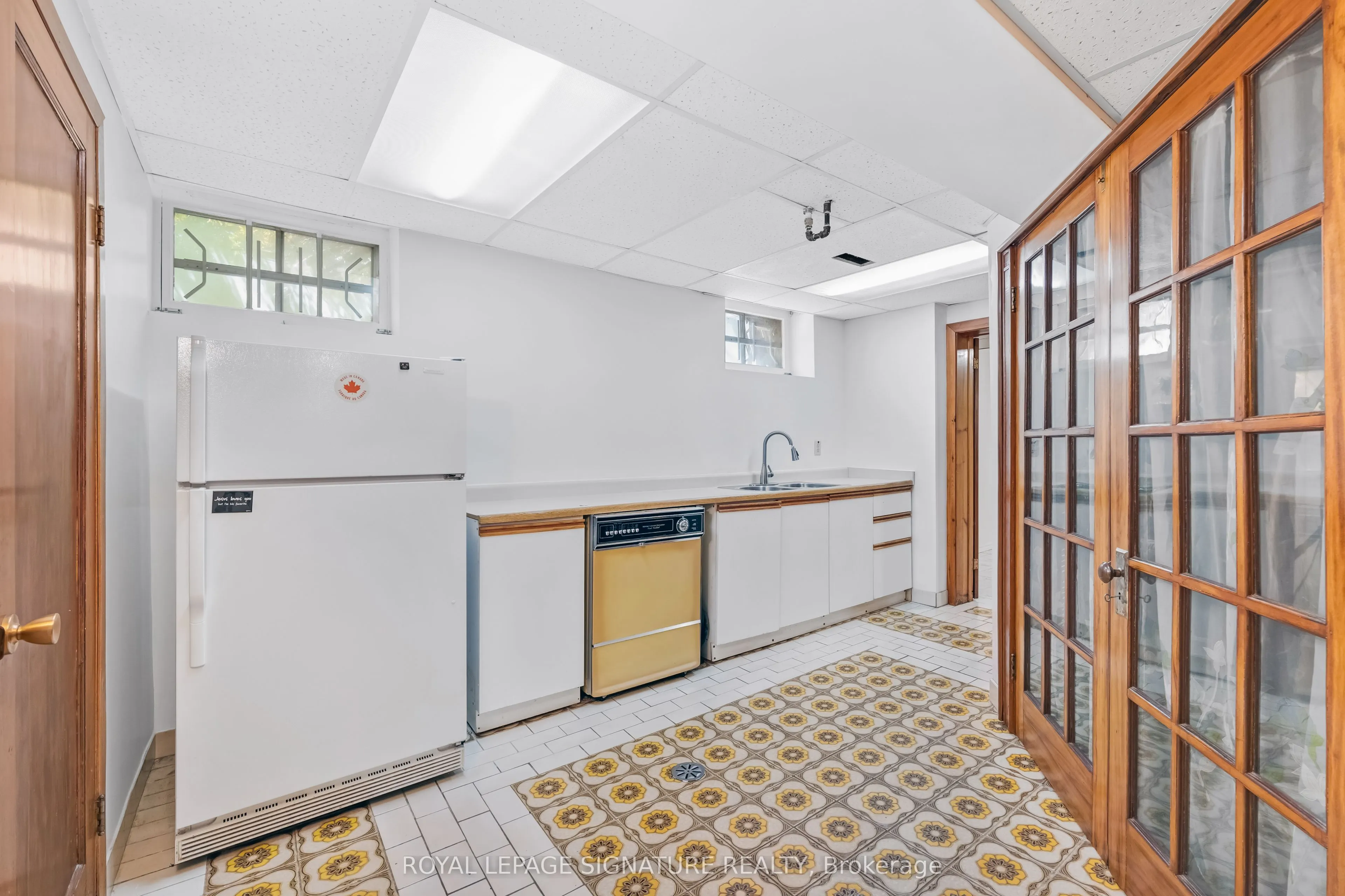 86 Heathview Avenue