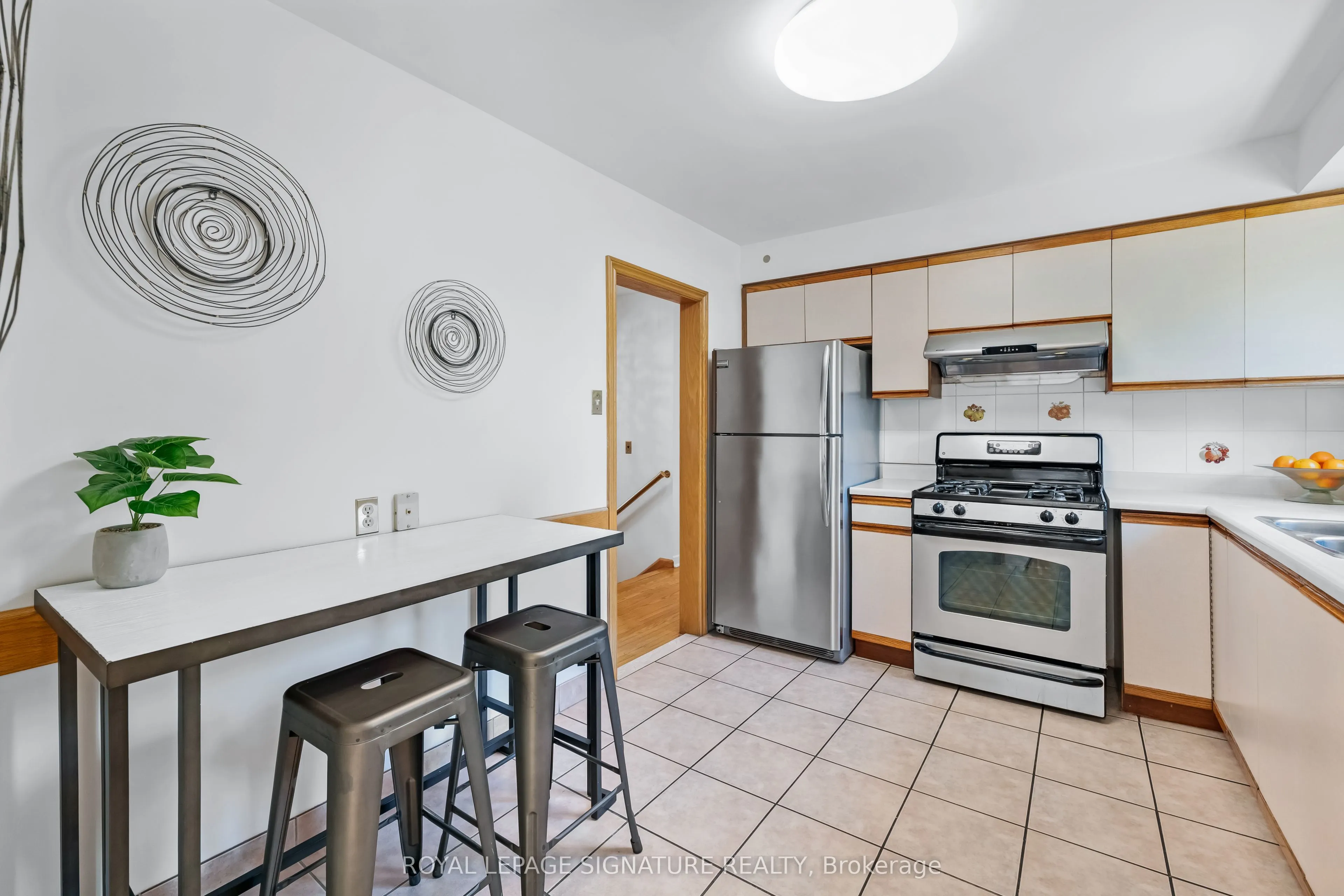 86 Heathview Avenue
