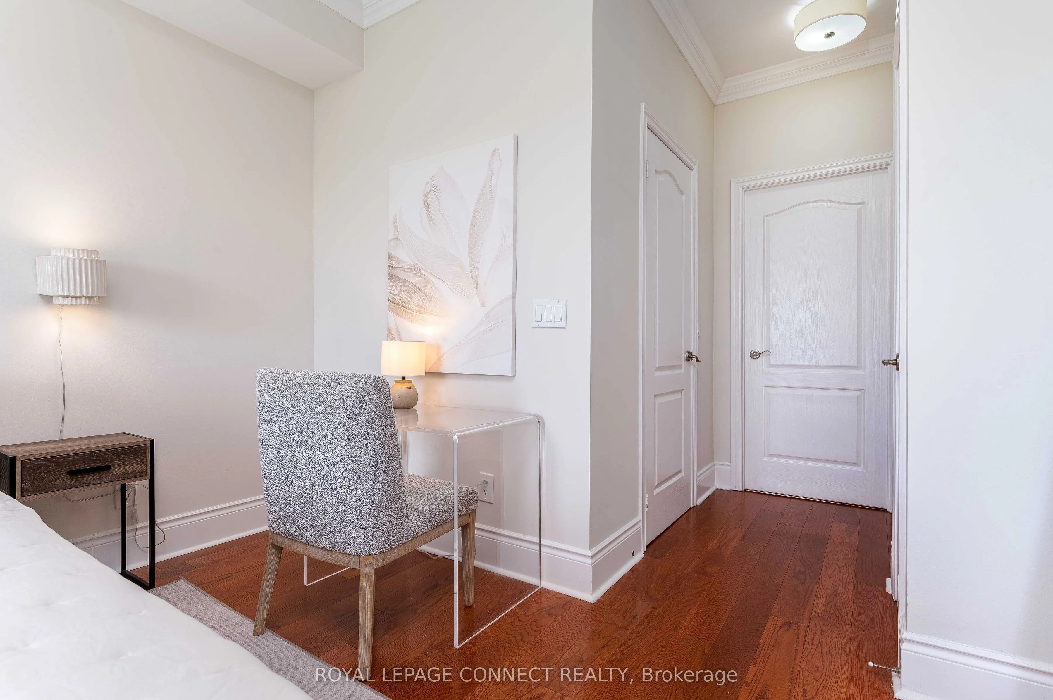 1101 Leslie Street, #403
