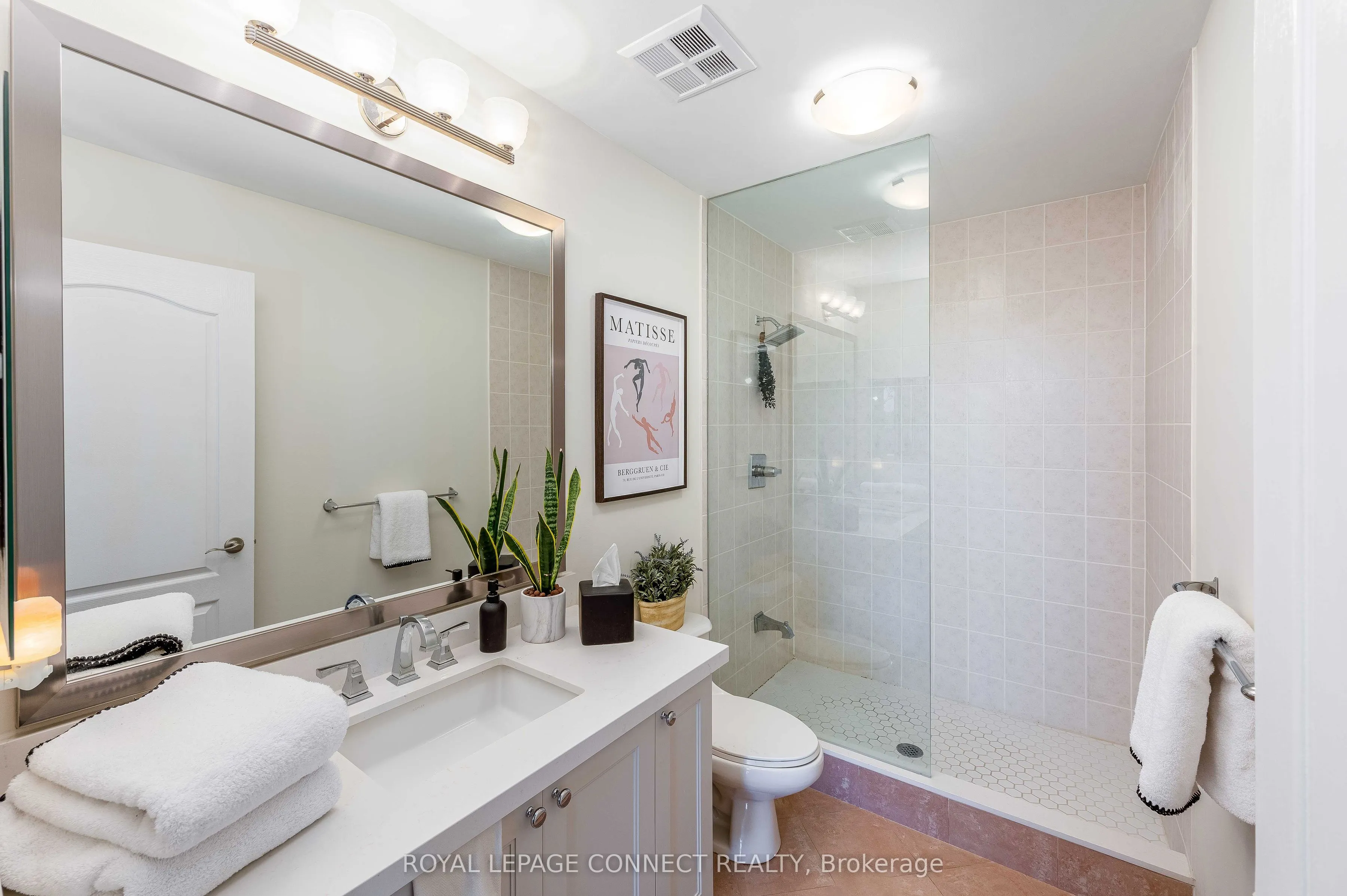1101 Leslie Street, #403