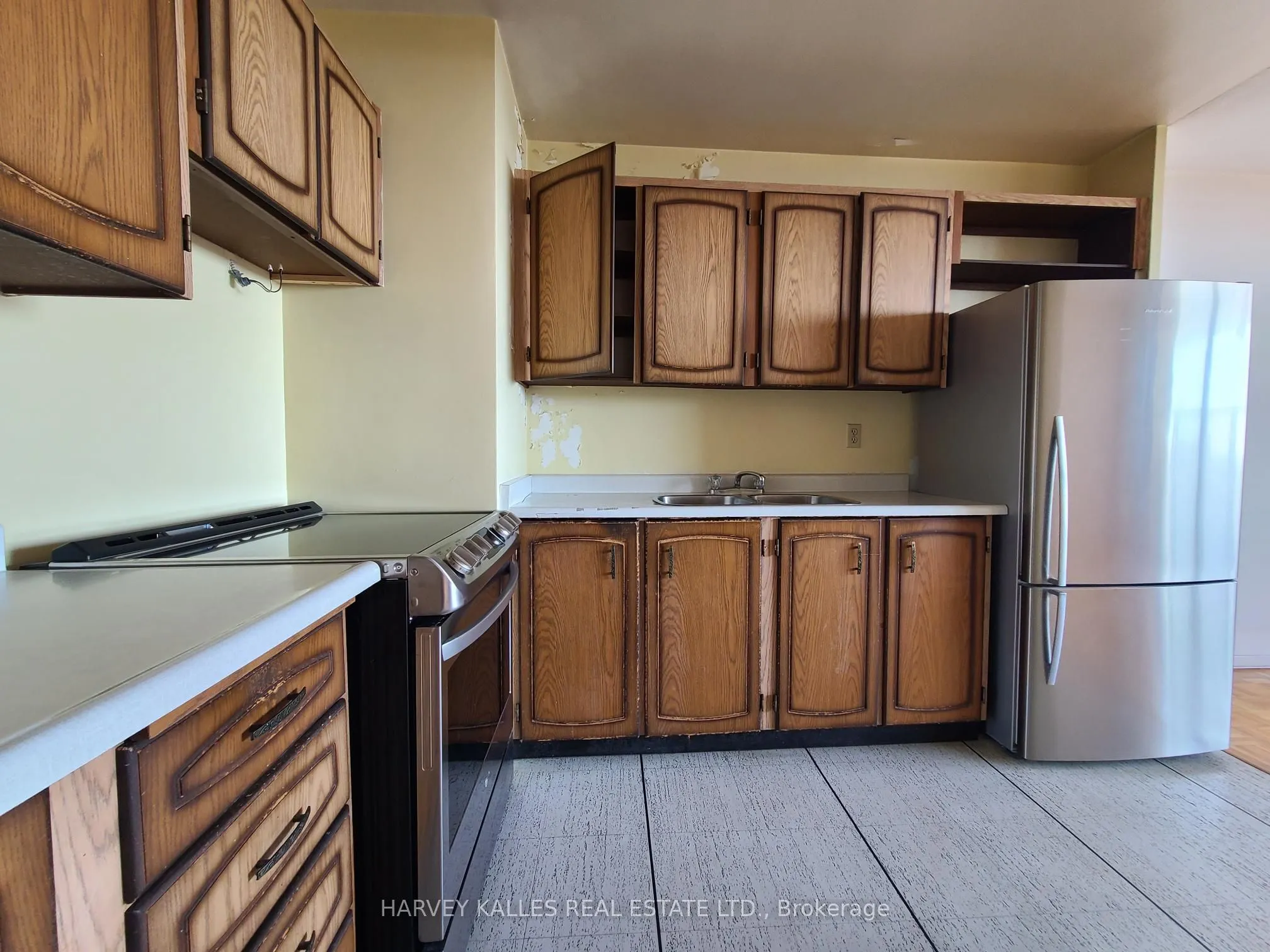 40 Homewood Avenue, #2502