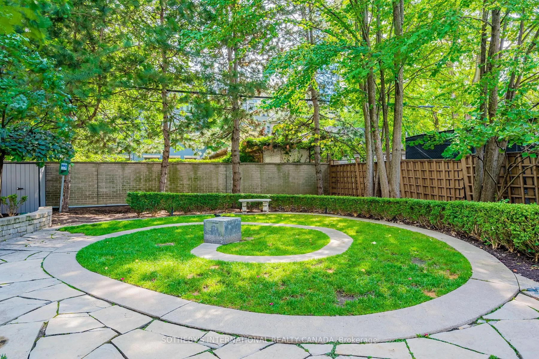 99 Avenue Road, #1101