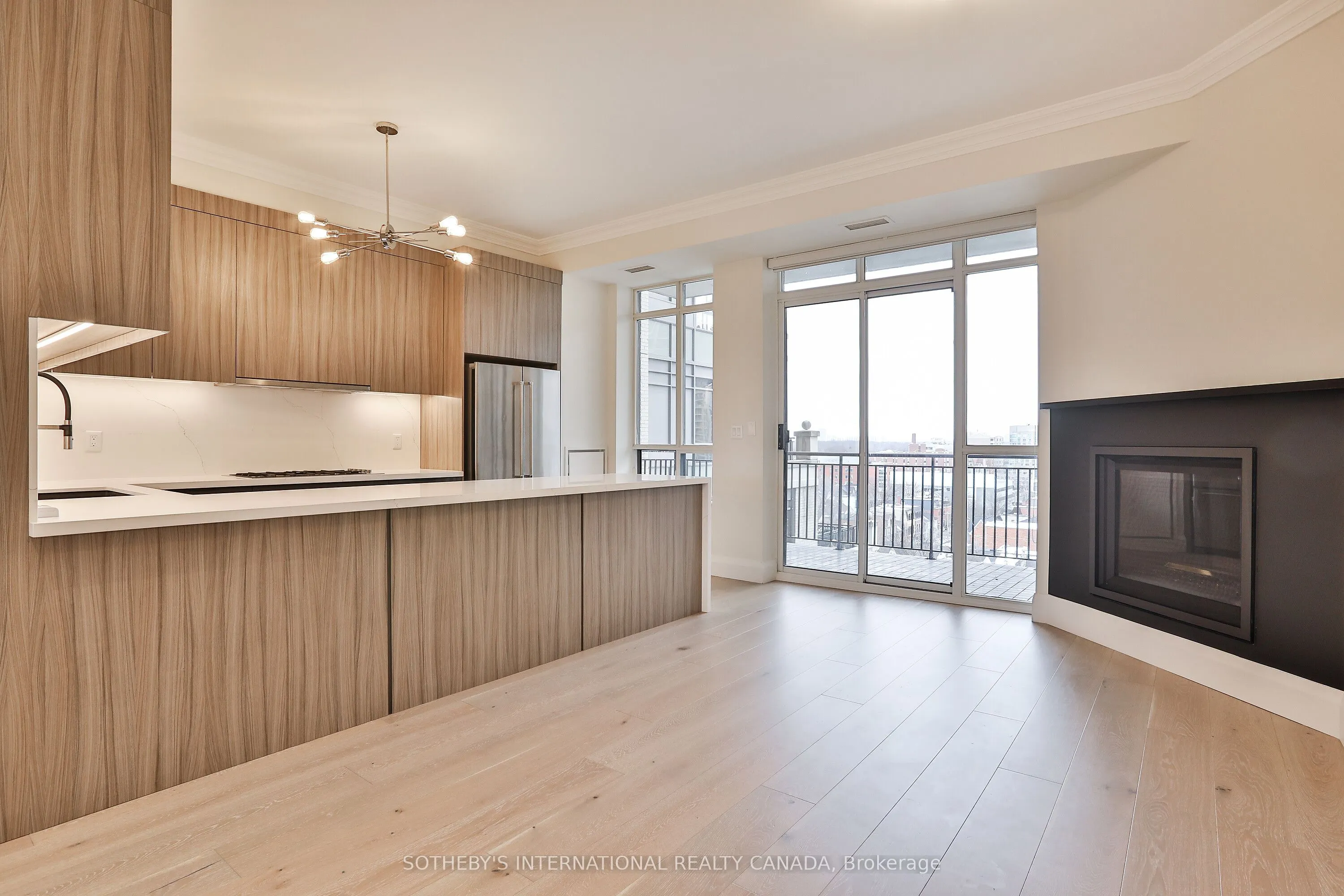99 Avenue Road, #1101