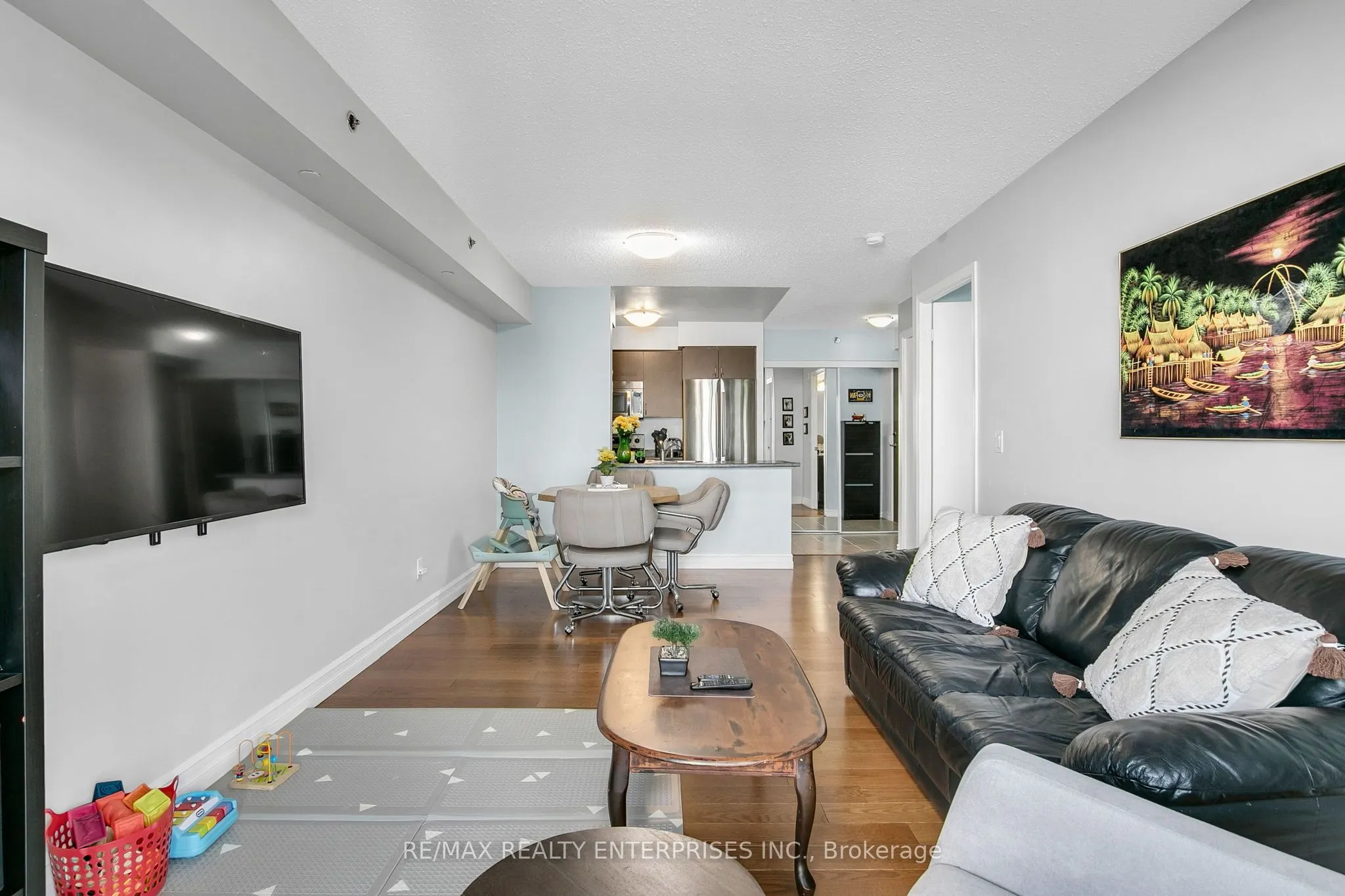 35 Saranac Boulevard, #411