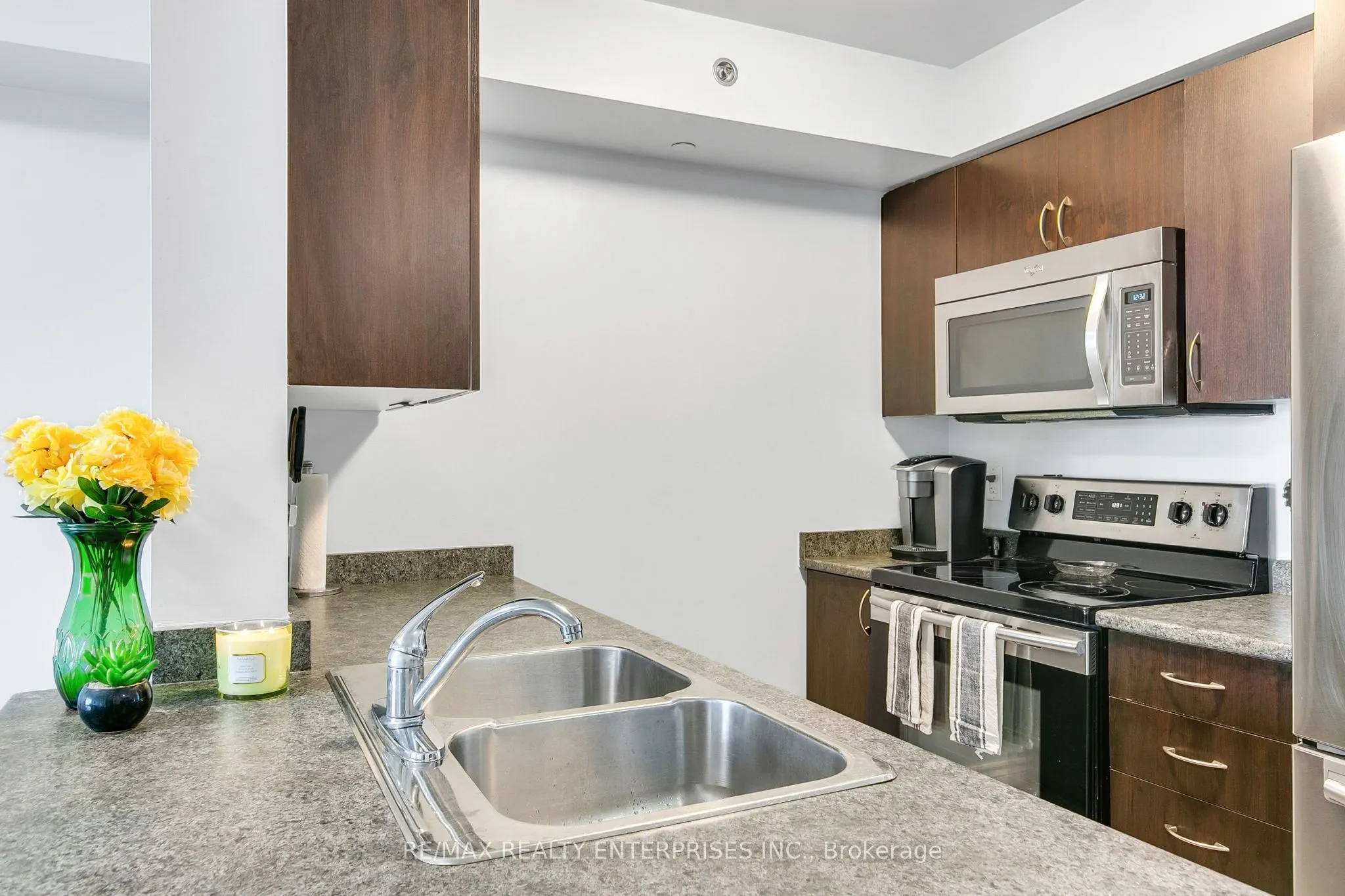 35 Saranac Boulevard, #411
