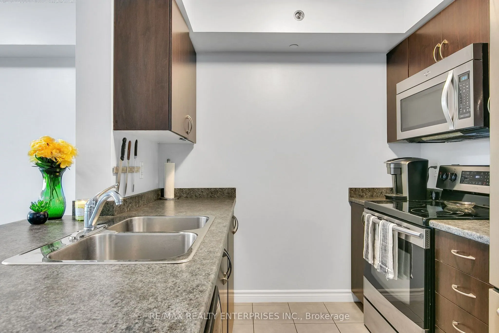 35 Saranac Boulevard, #411