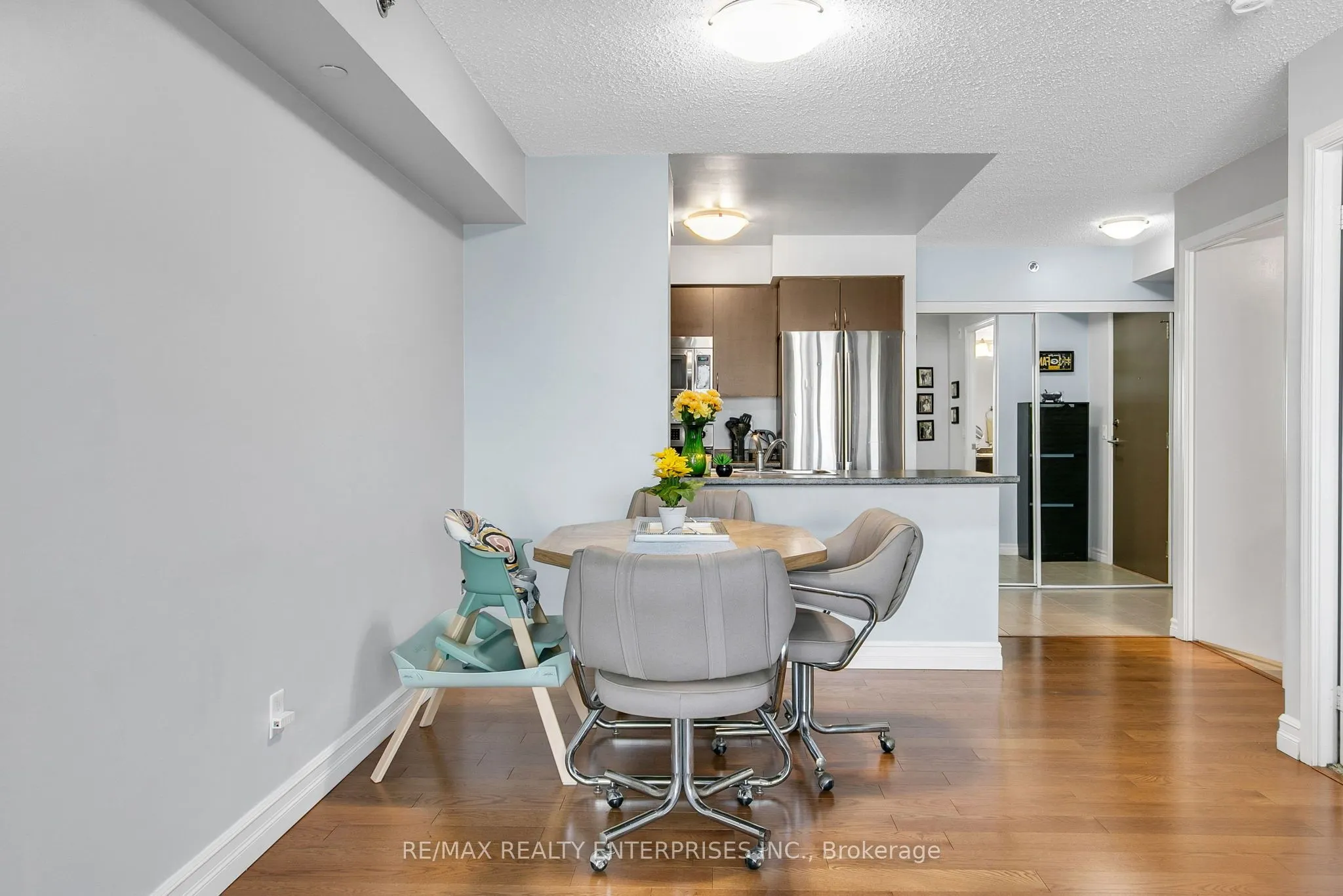 35 Saranac Boulevard, #411