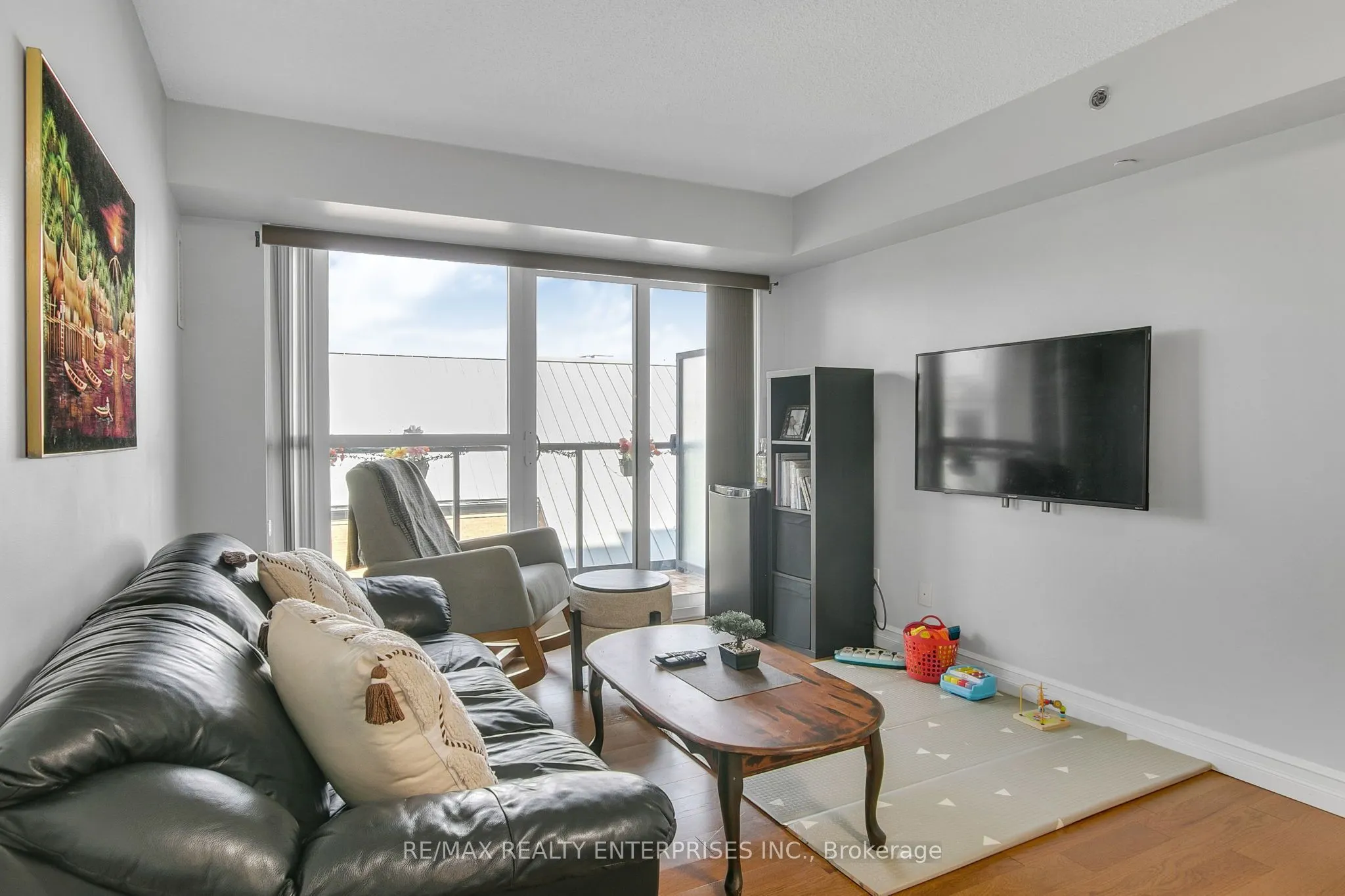35 Saranac Boulevard, #411