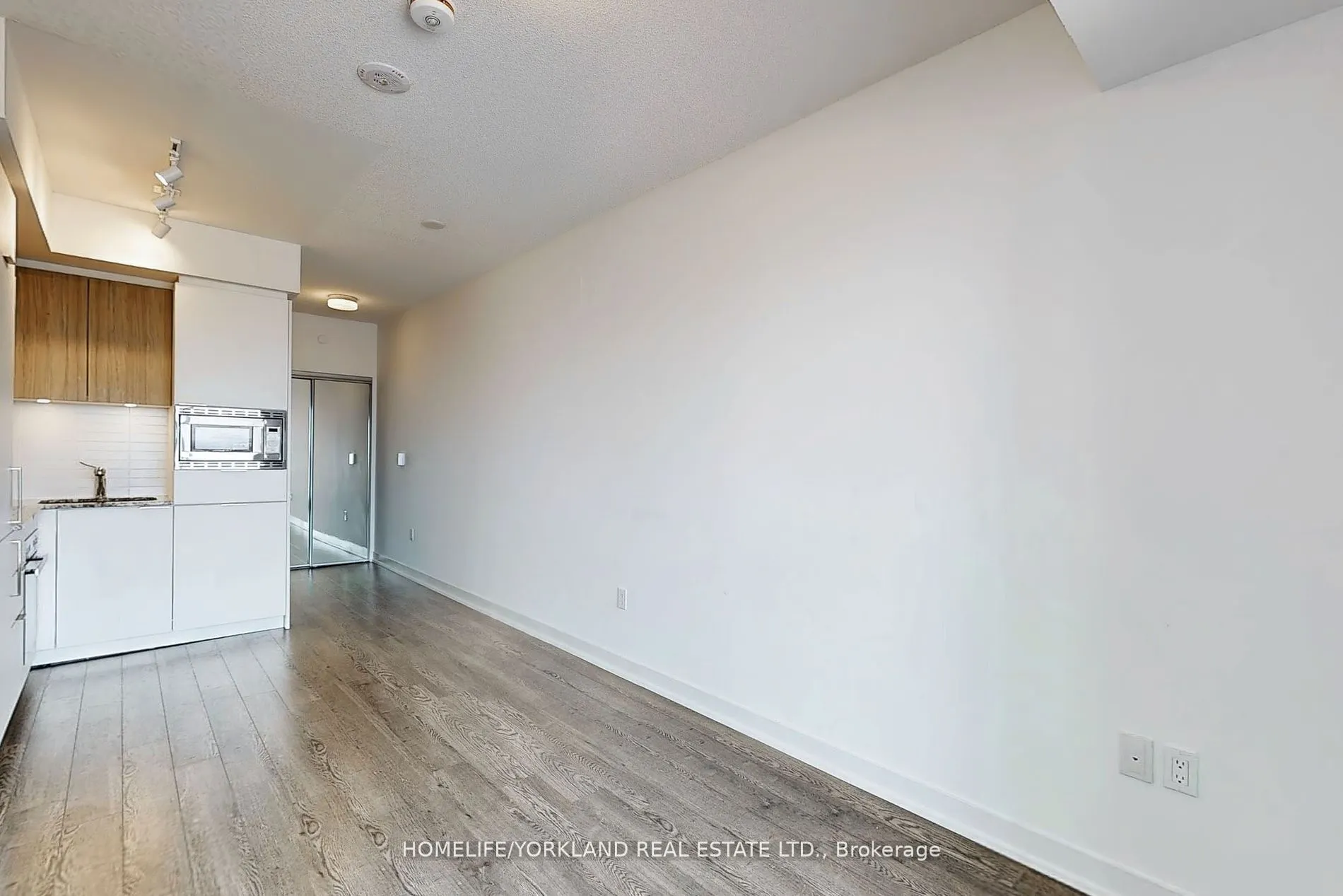 50 O'neill Road, #1305