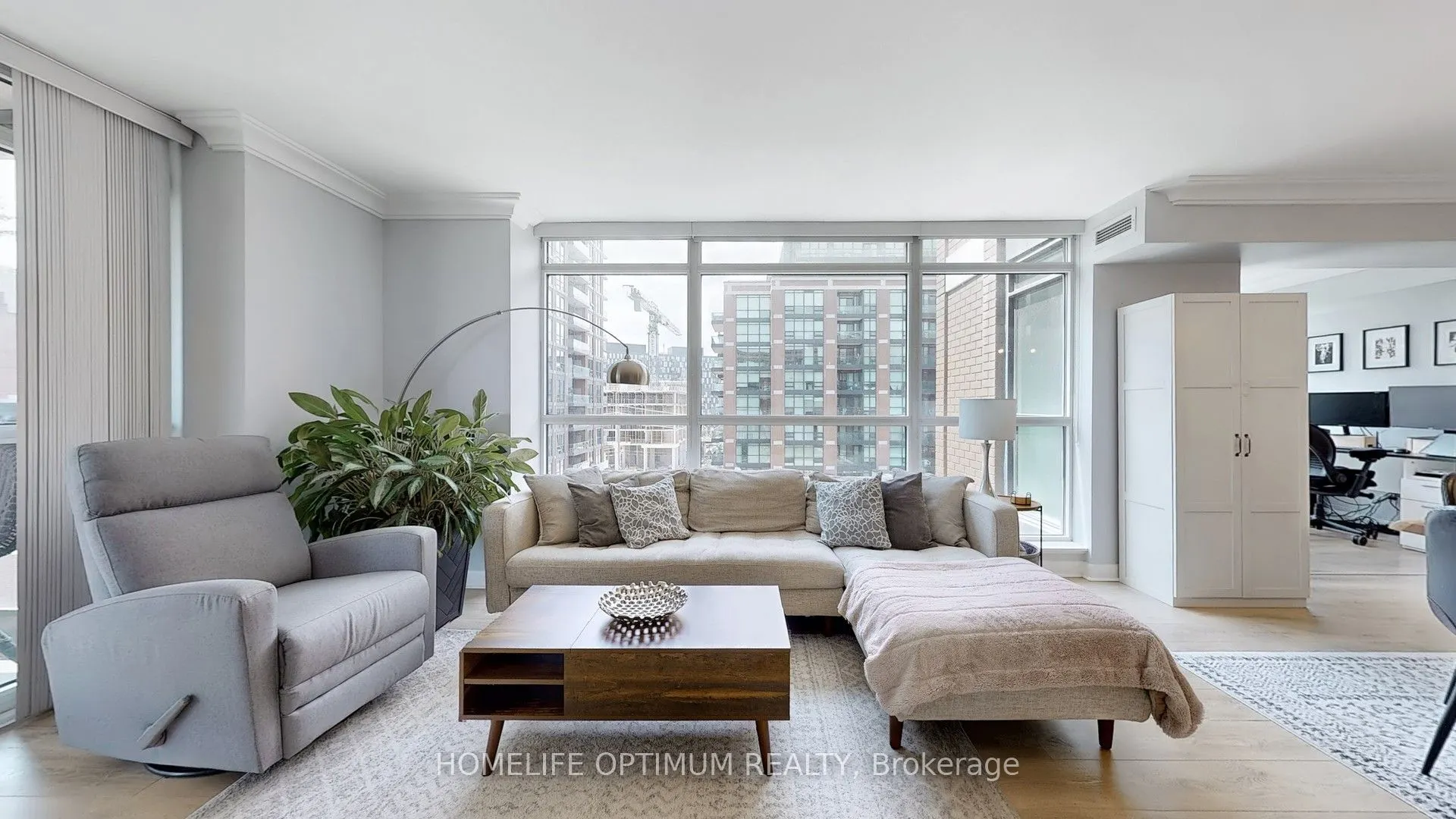 525 Wilson Avenue, #602