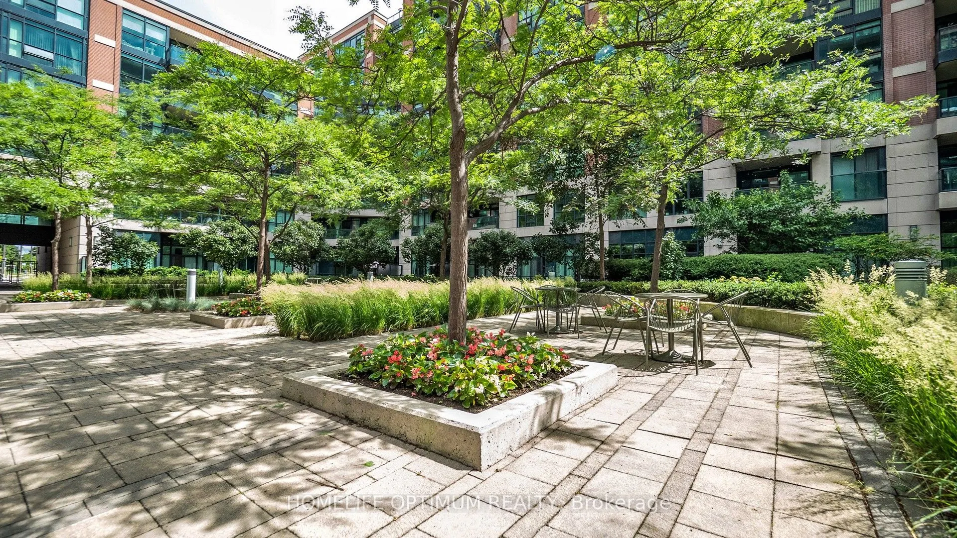525 Wilson Avenue, #602