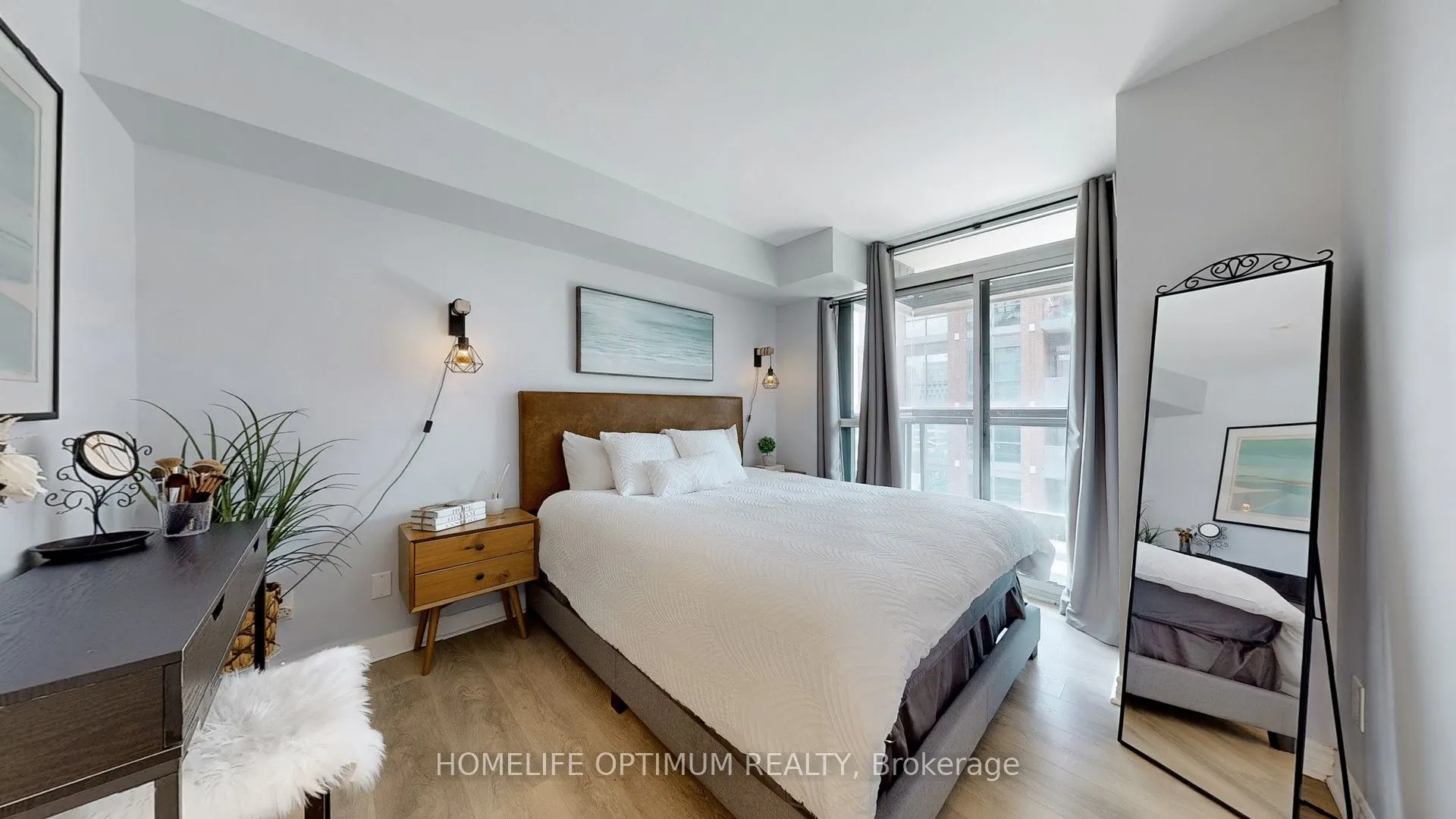 525 Wilson Avenue, #602