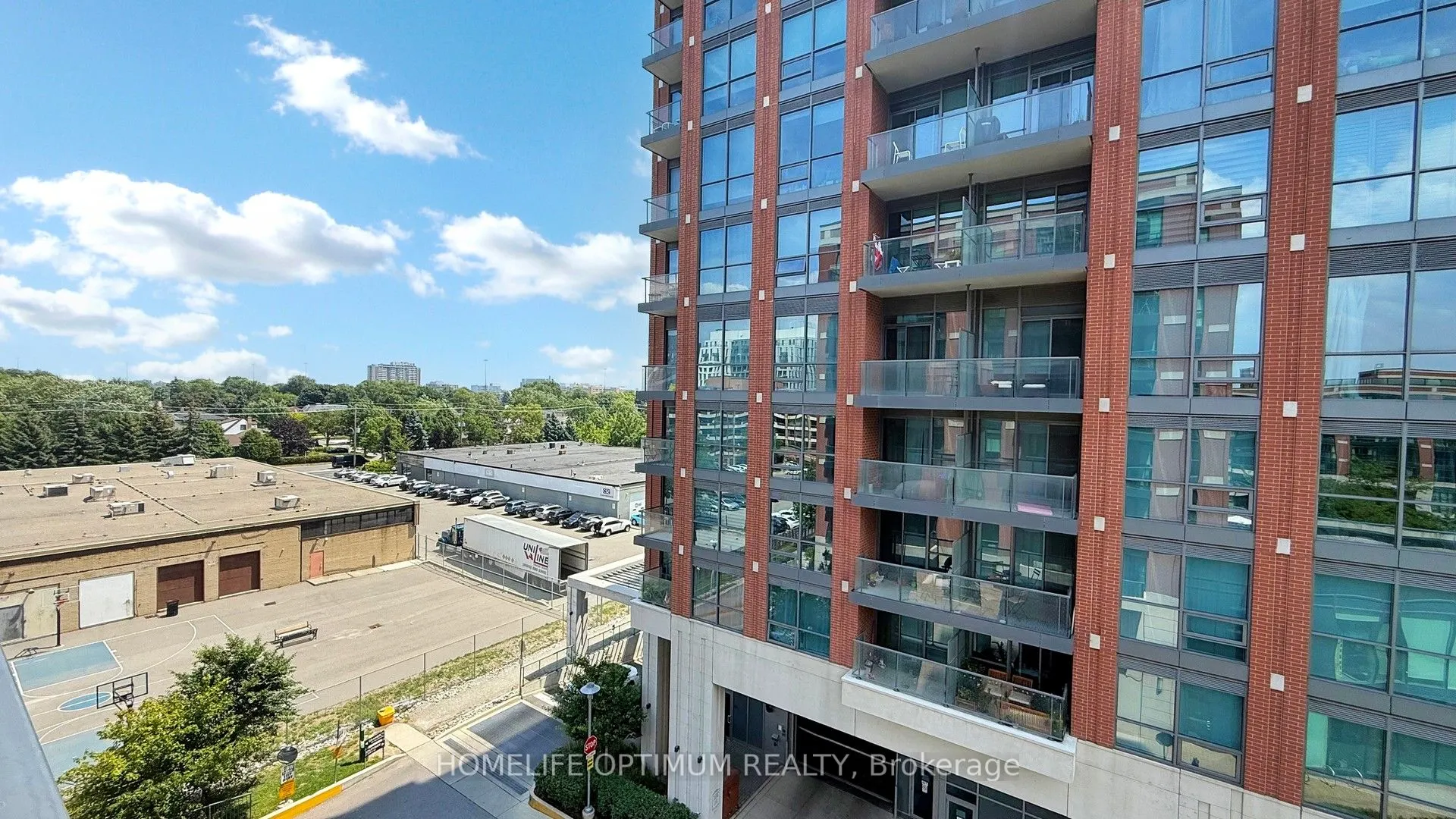 525 Wilson Avenue, #602