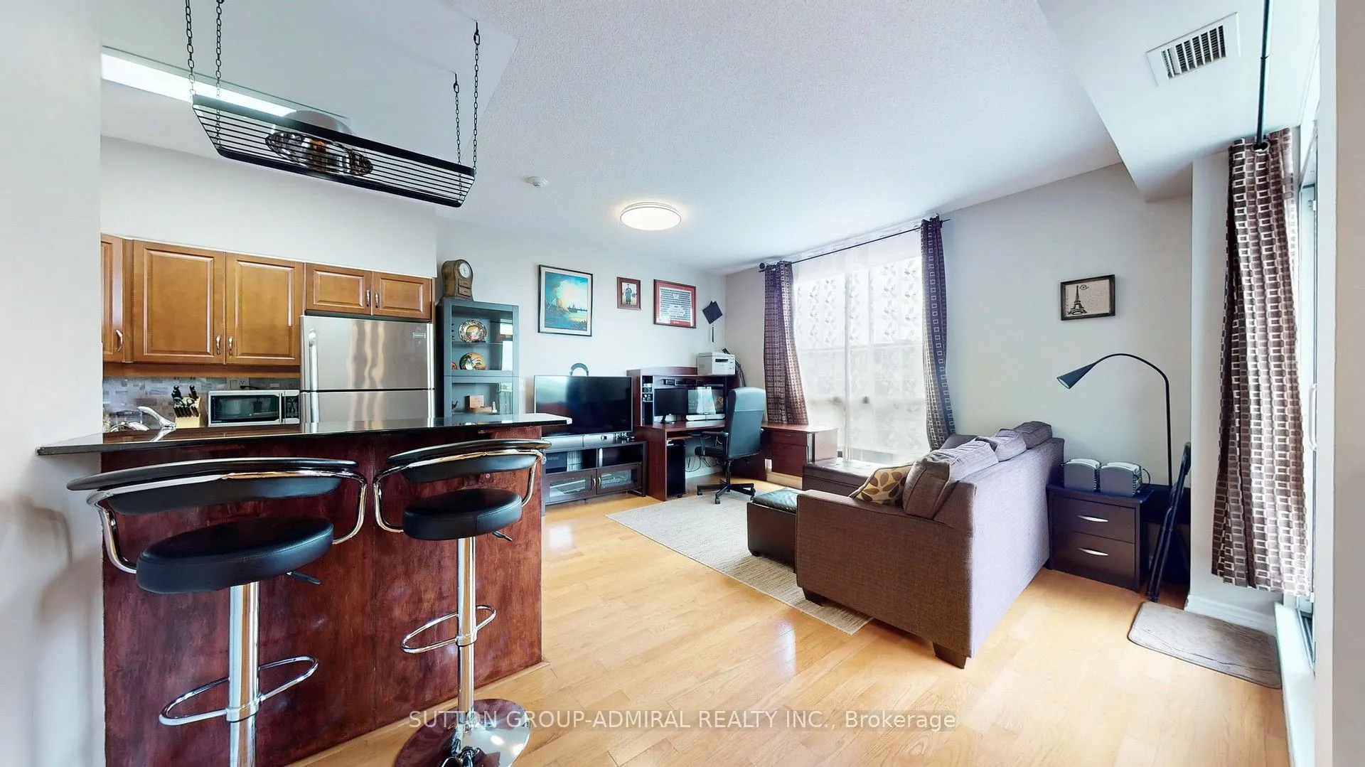 4200 Bathurst Street, #707