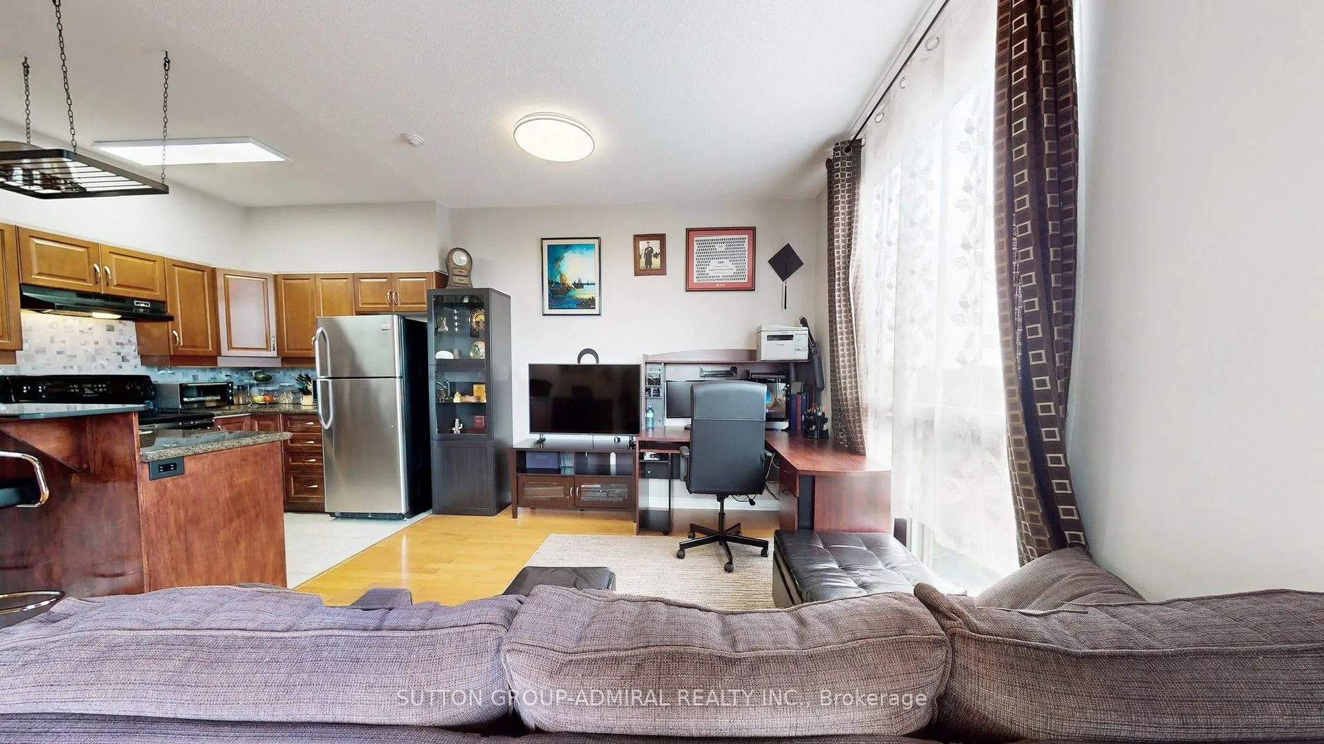 4200 Bathurst Street, #707
