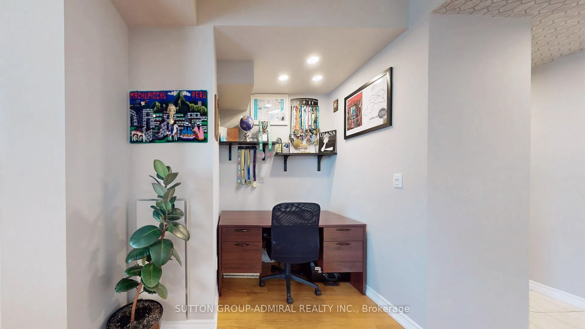 4200 Bathurst Street, #707