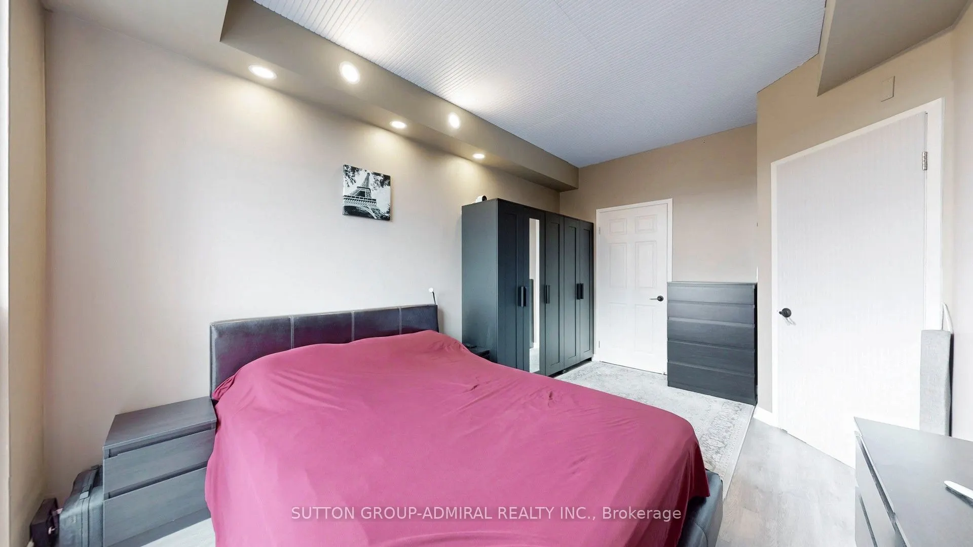 4200 Bathurst Street, #707