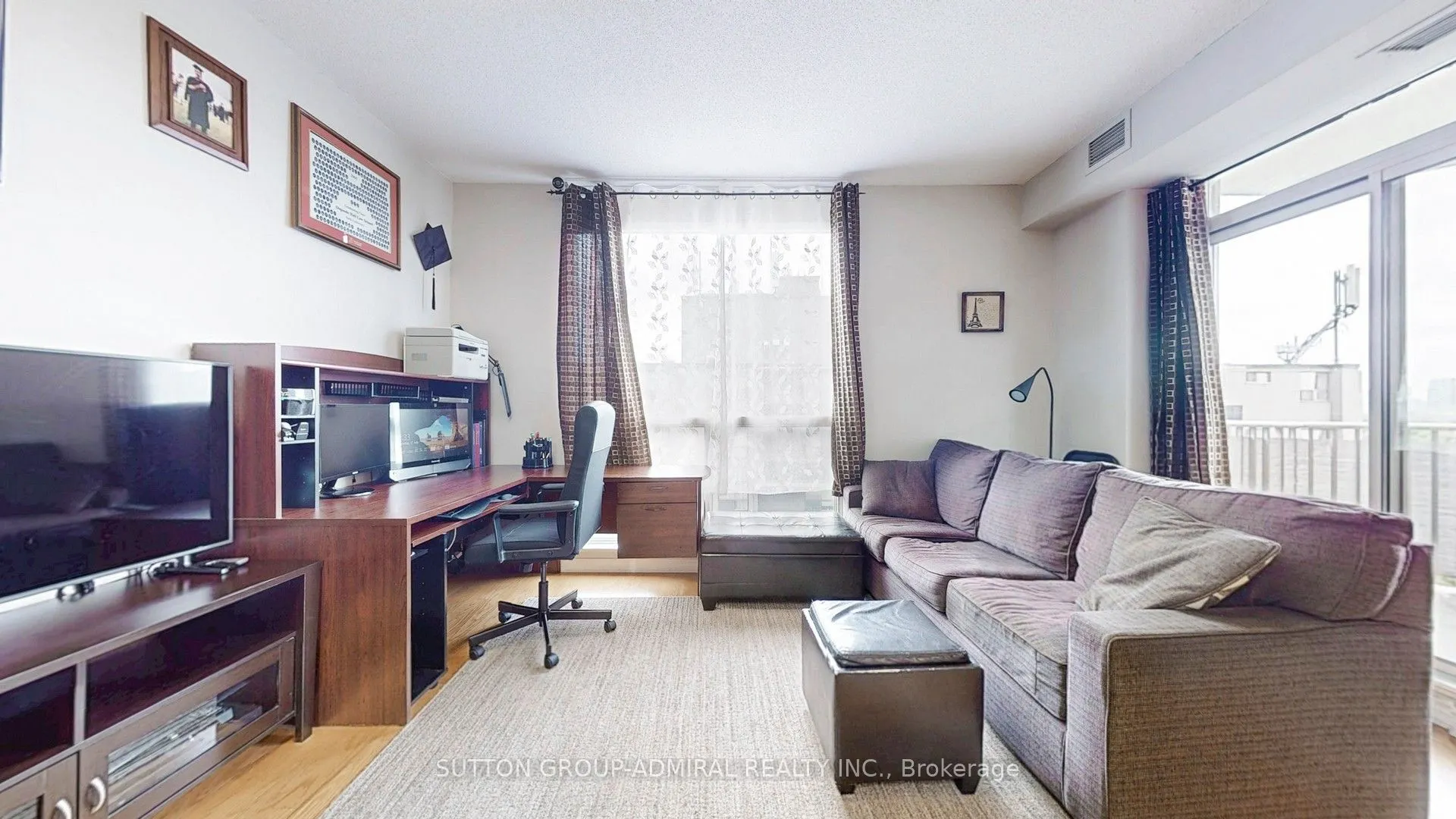 4200 Bathurst Street, #707
