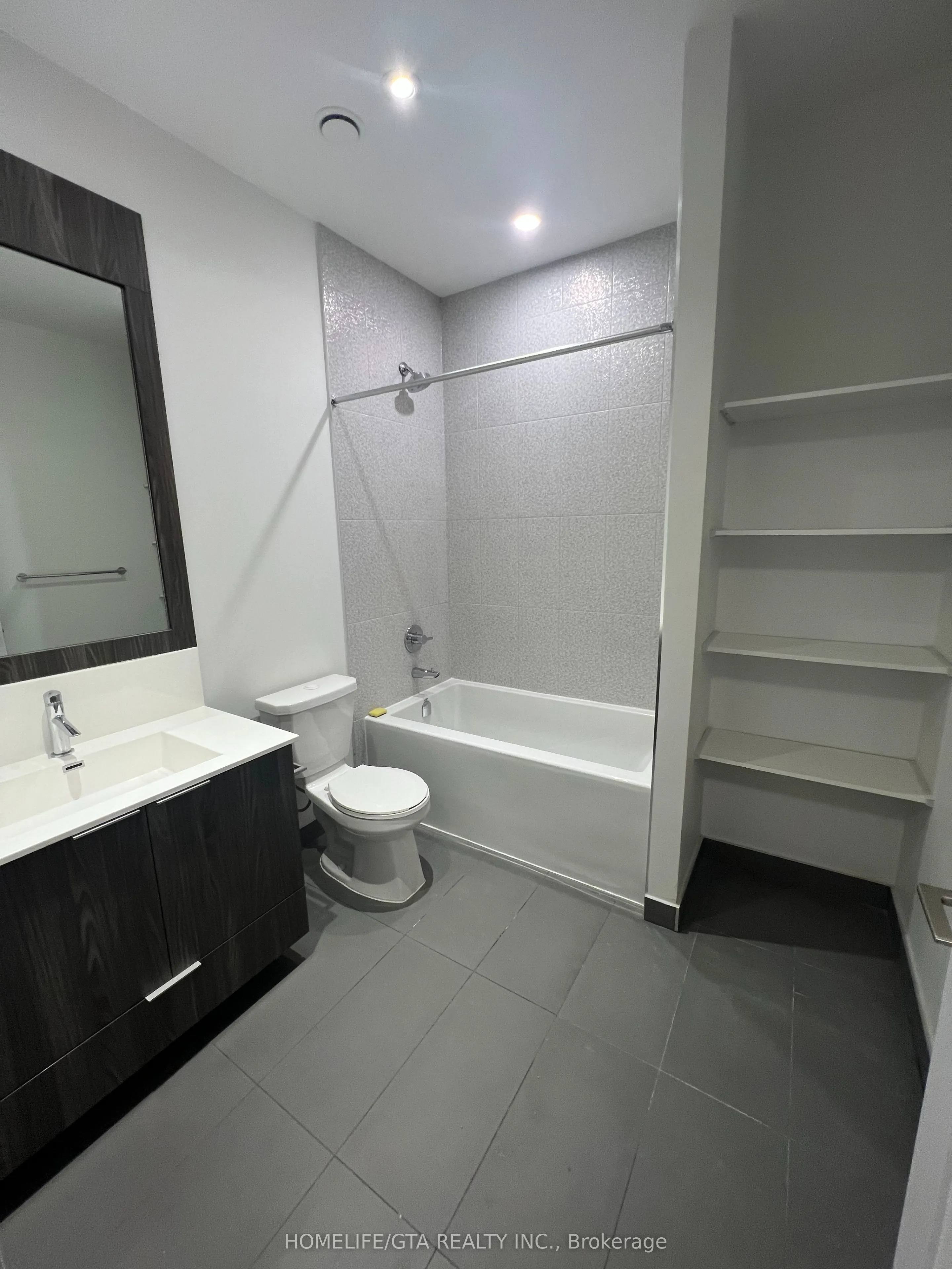 25 Adra Grado Way, #563