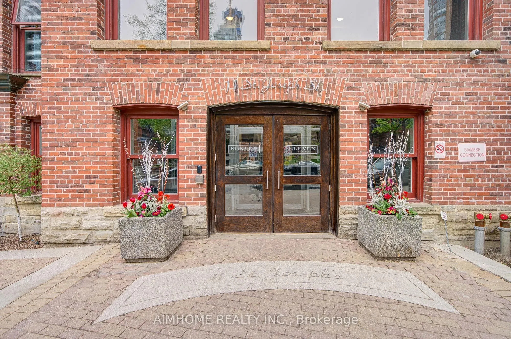 11 St Joseph Street, #306
