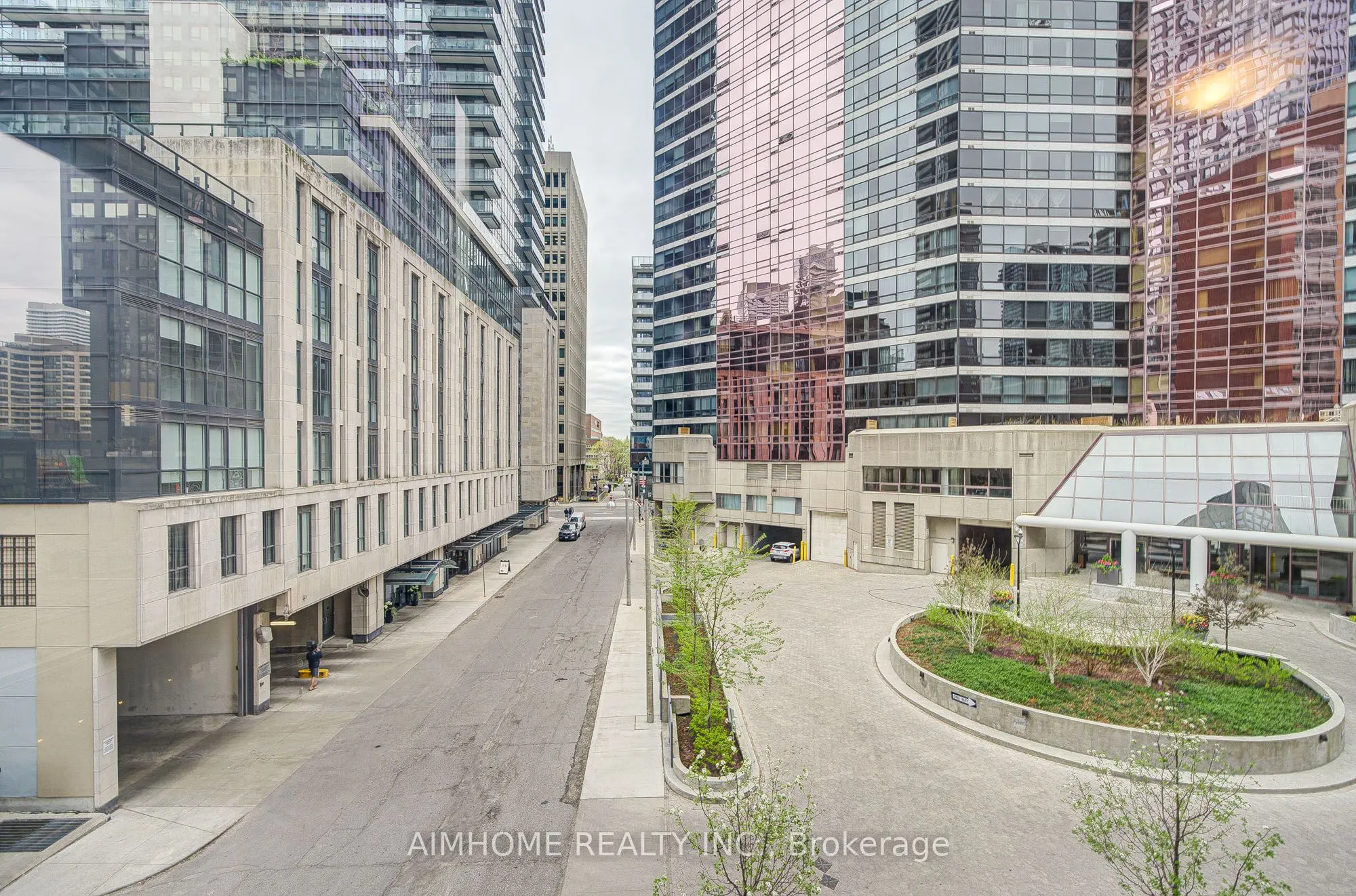 11 St Joseph Street, #306