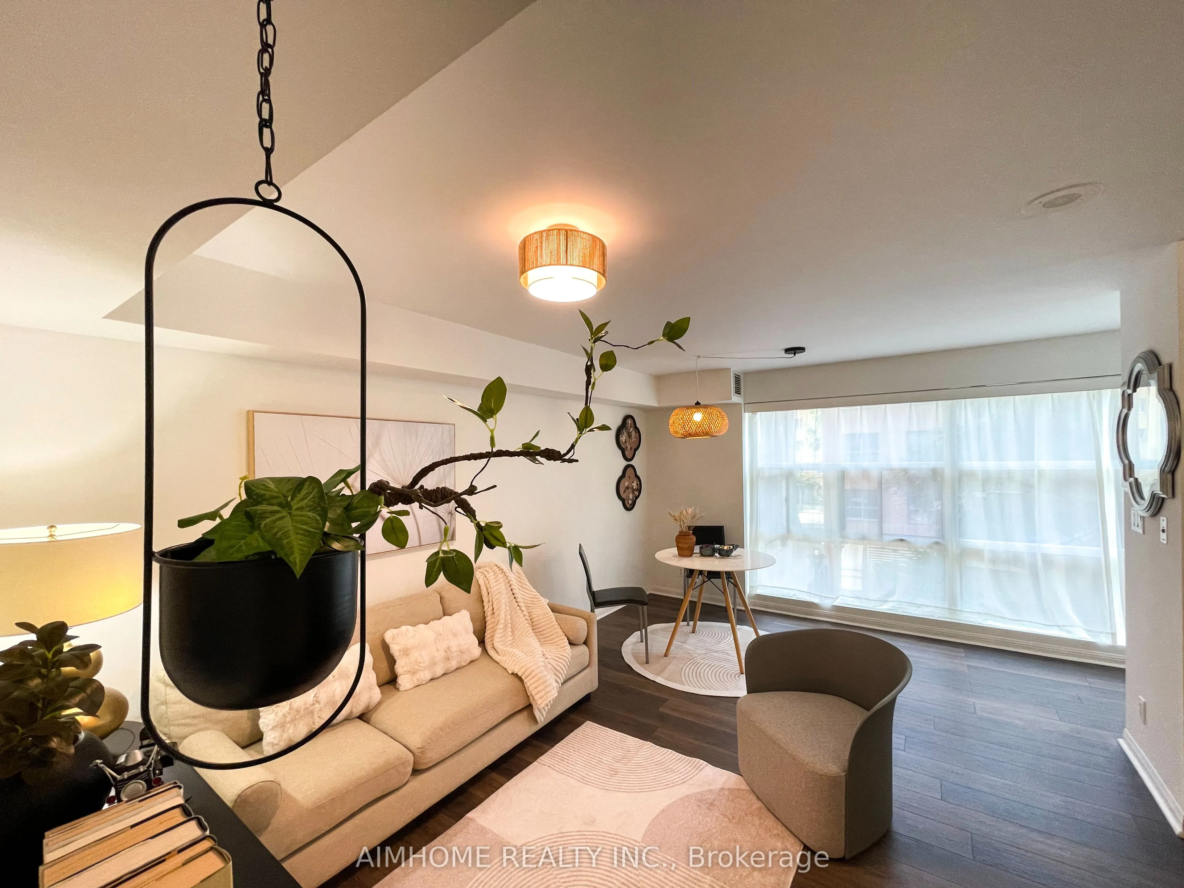 11 St Joseph Street, #306