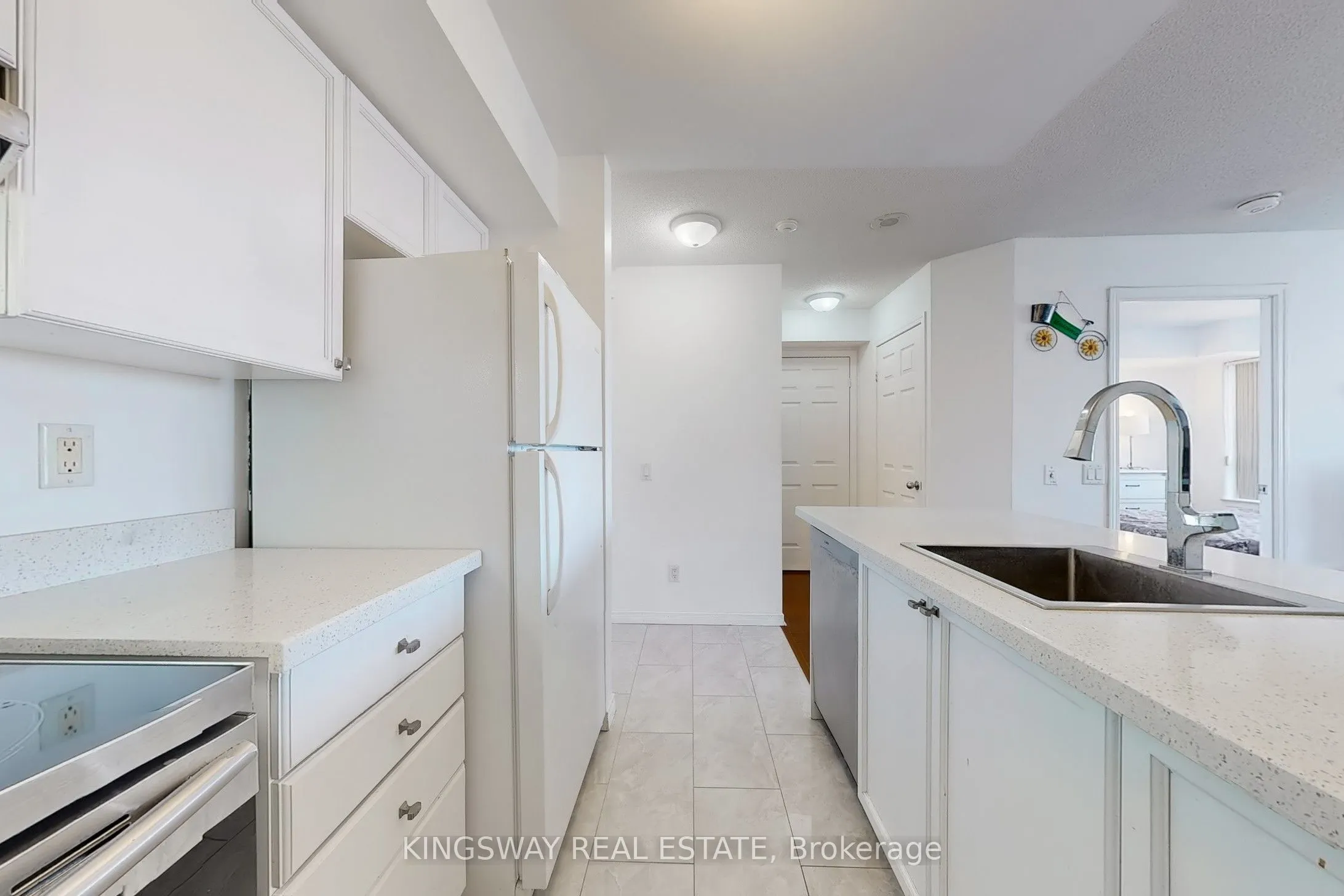 155 Beecroft Road, #2007