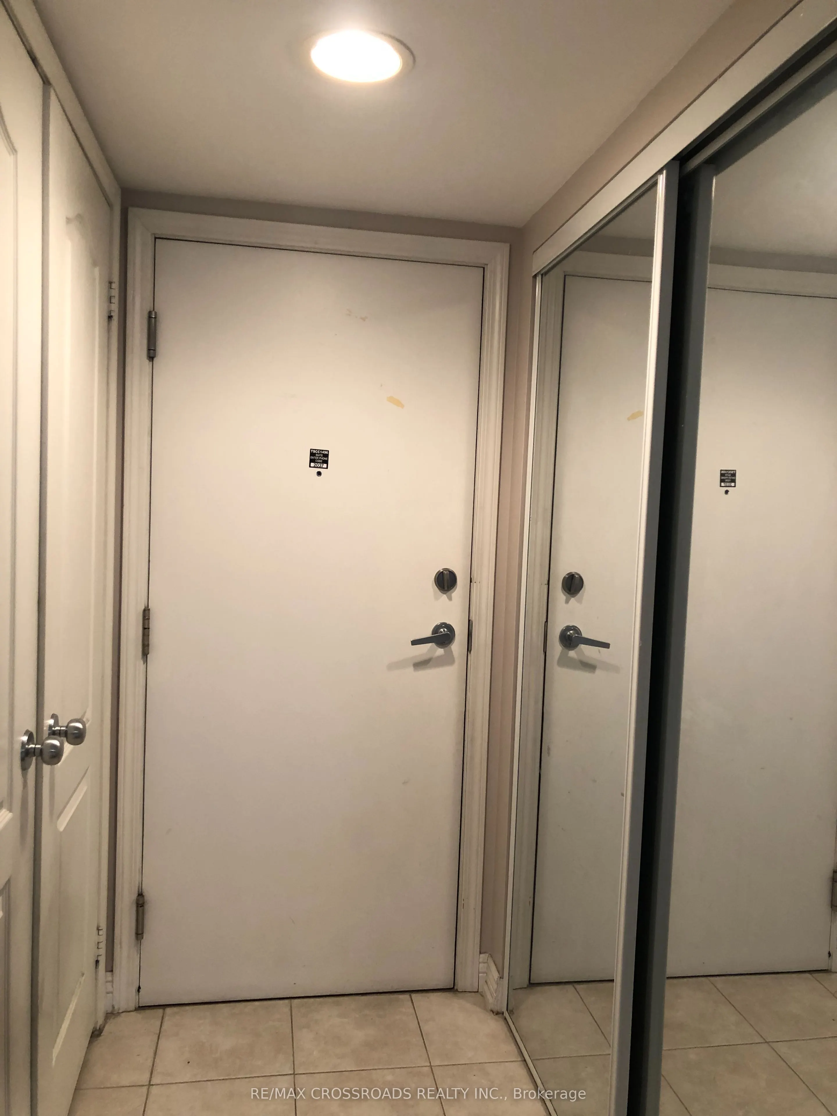 1 Rean Drive, #402