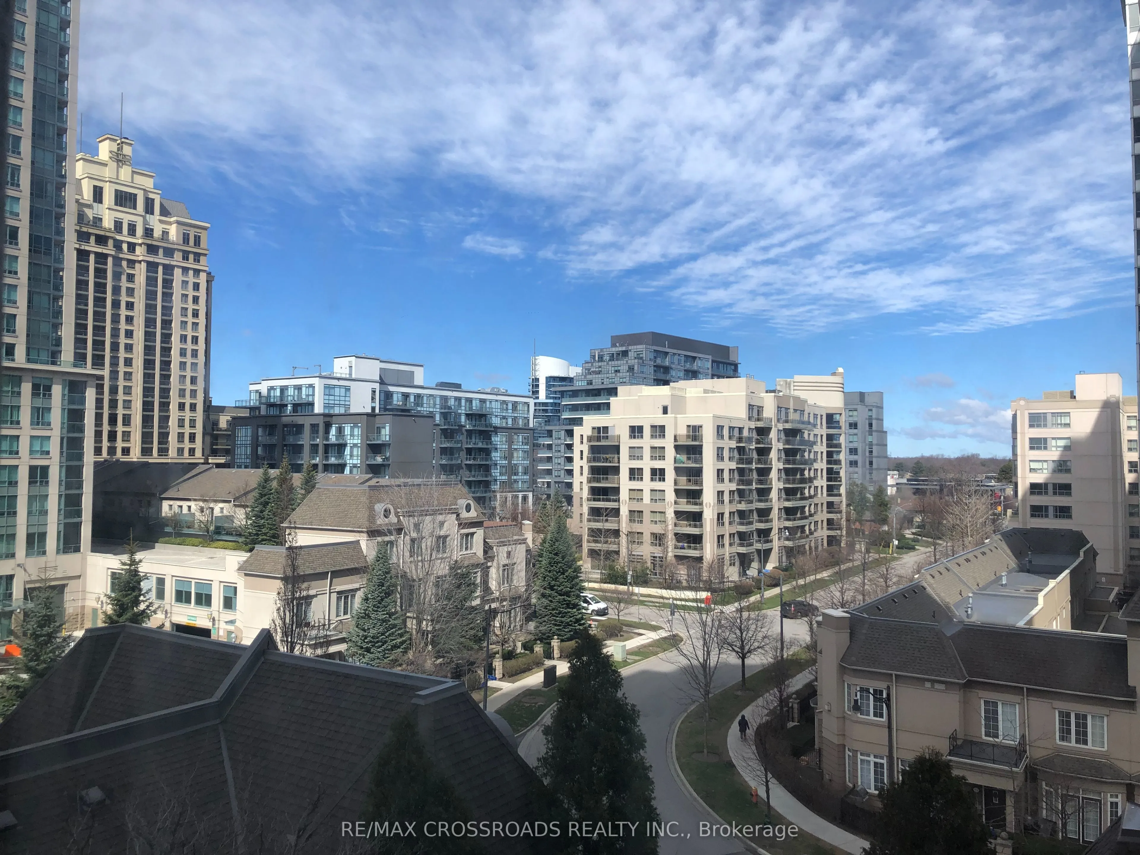 1 Rean Drive, #402