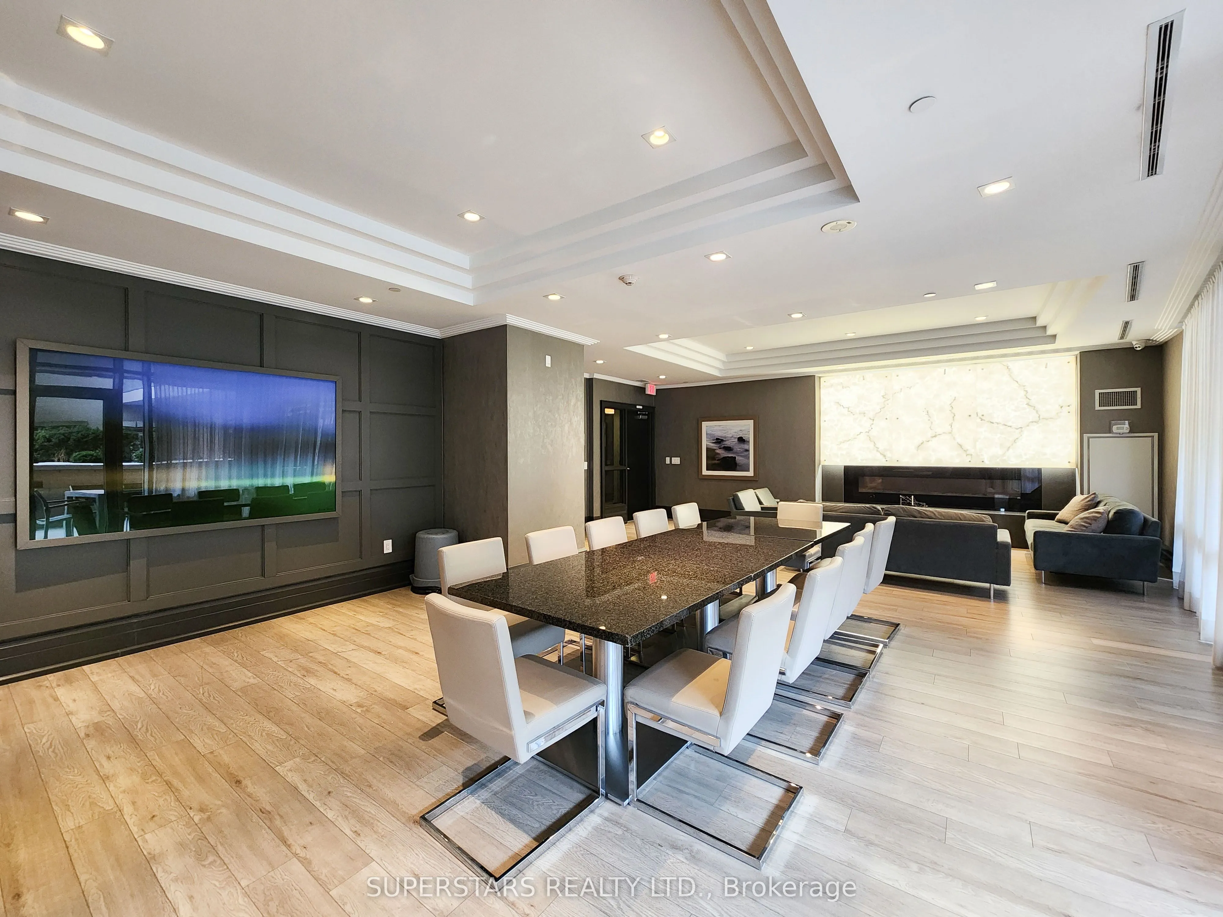 60 Berwick Avenue, #1409