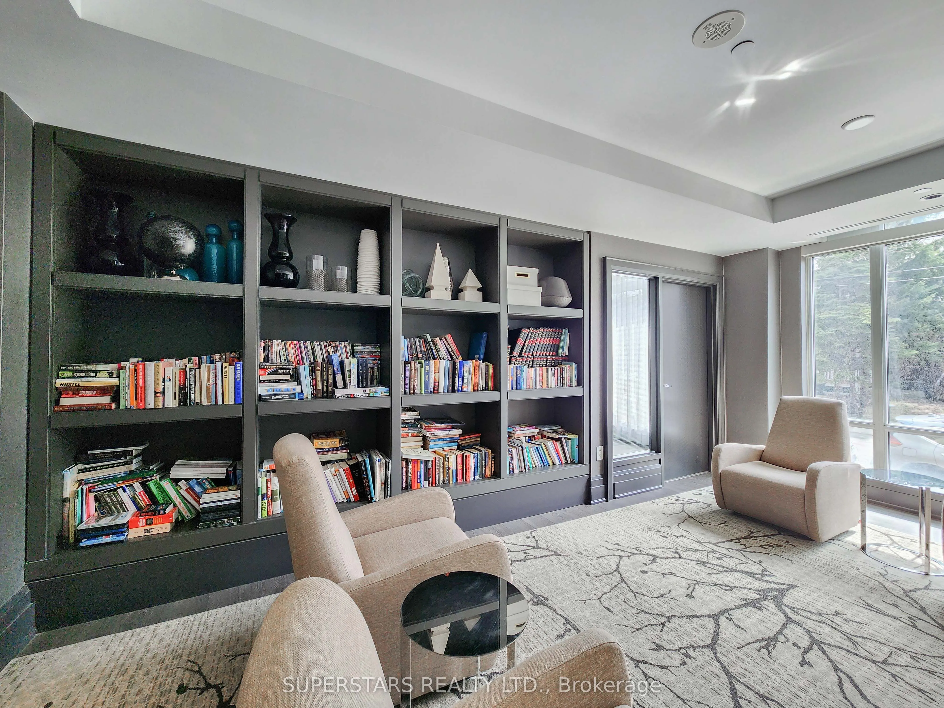 60 Berwick Avenue, #1409