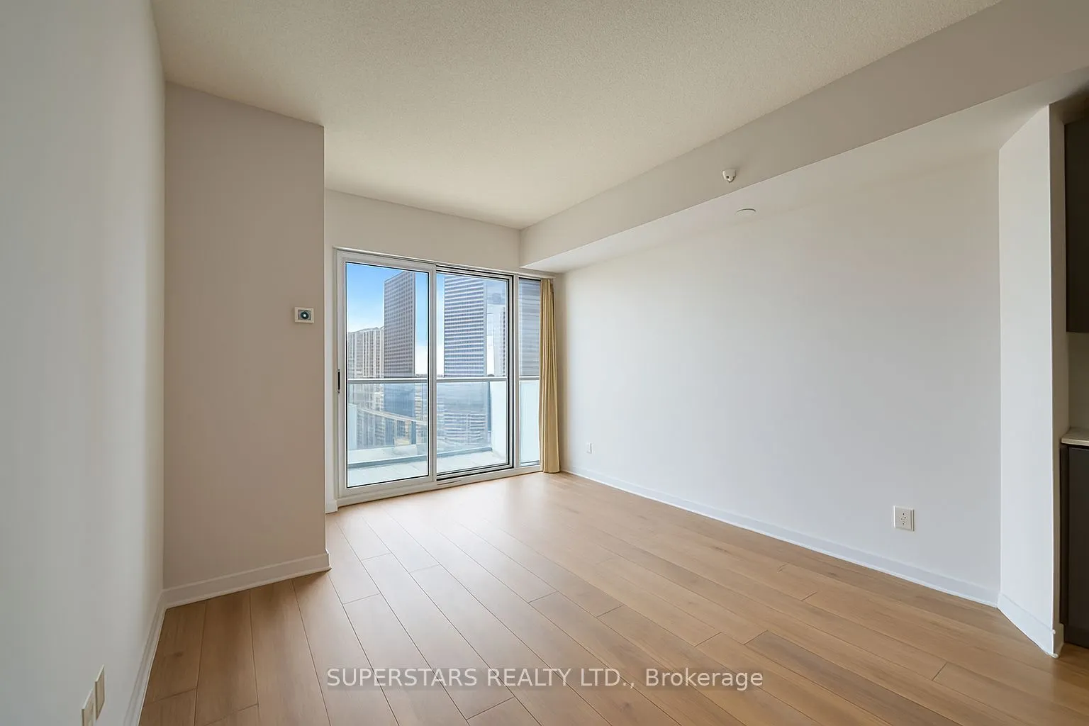 60 Berwick Avenue, #1409
