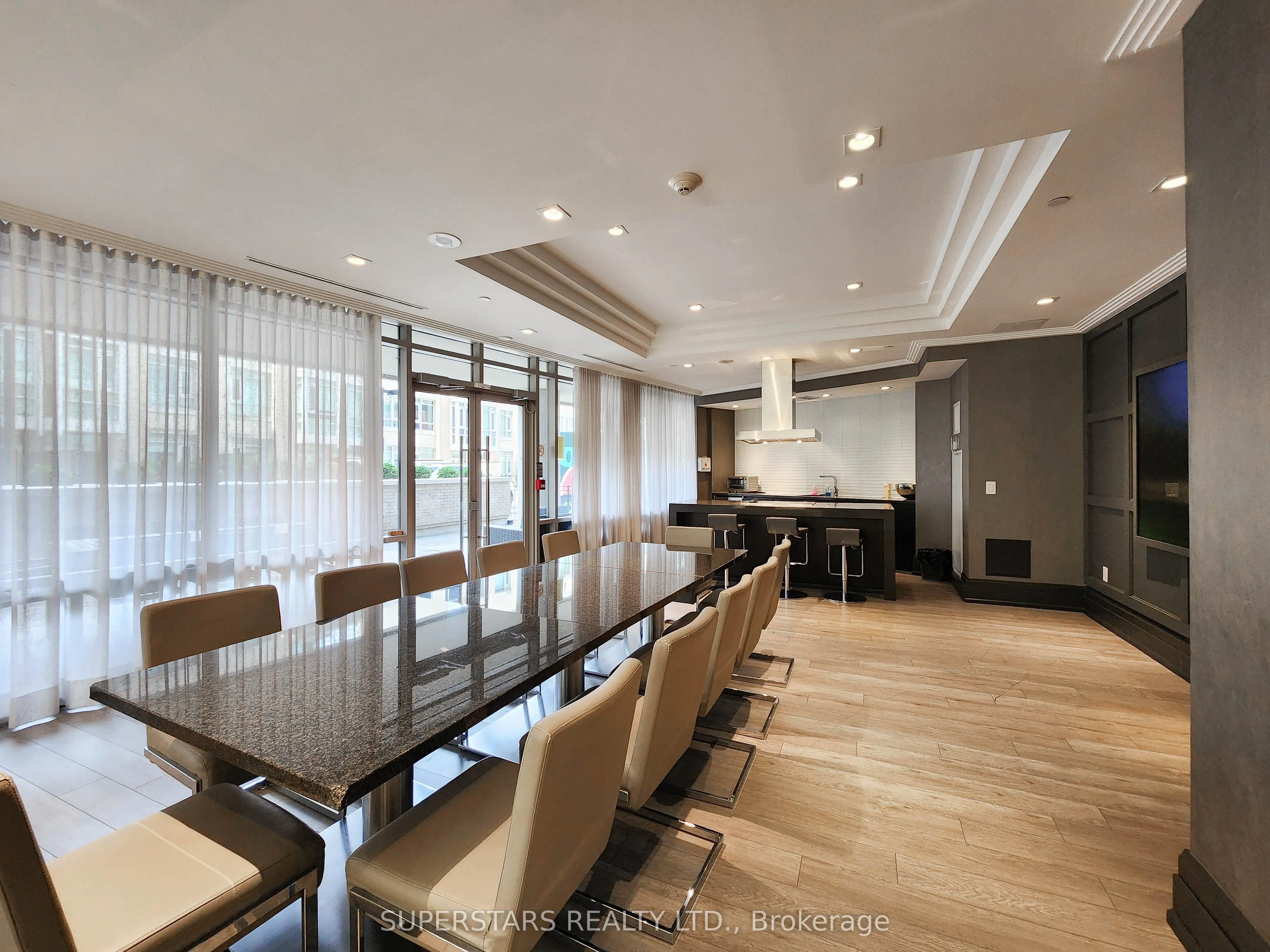60 Berwick Avenue, #1409