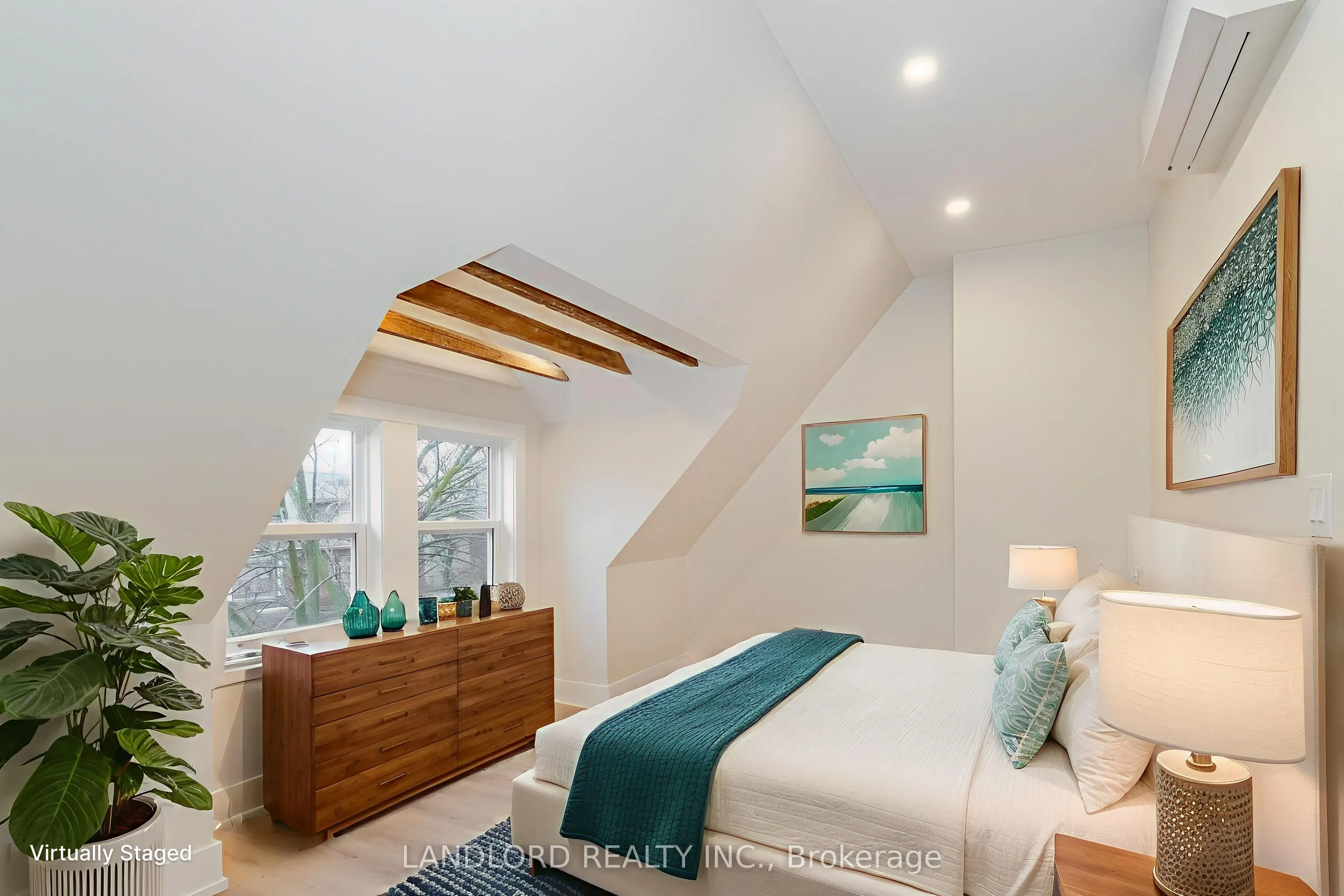 73 Dewson Street, #3rd Fl.