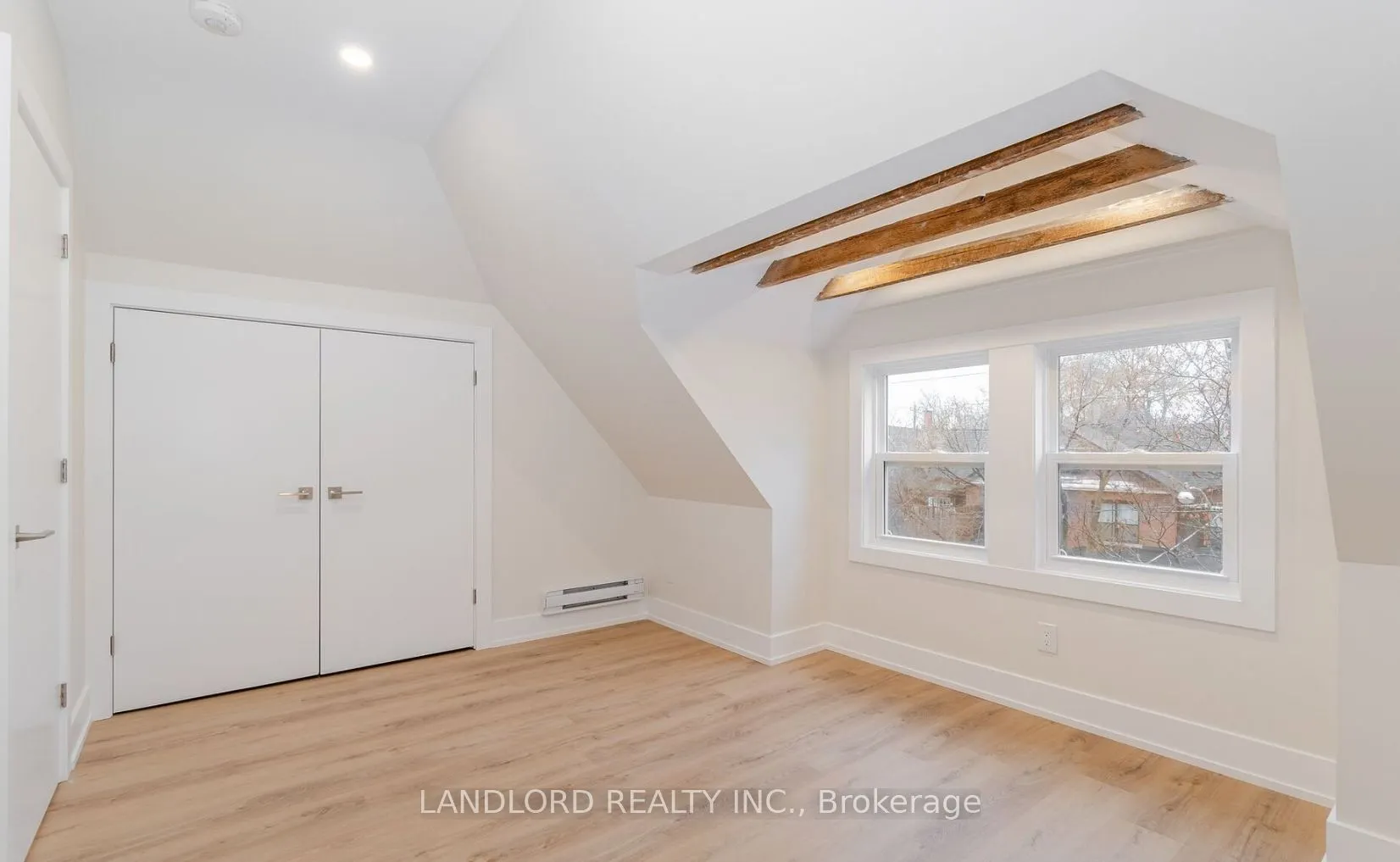 73 Dewson Street, #3rd Fl.