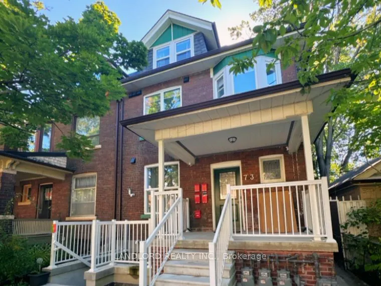 73 Dewson Street, #3rd Fl.