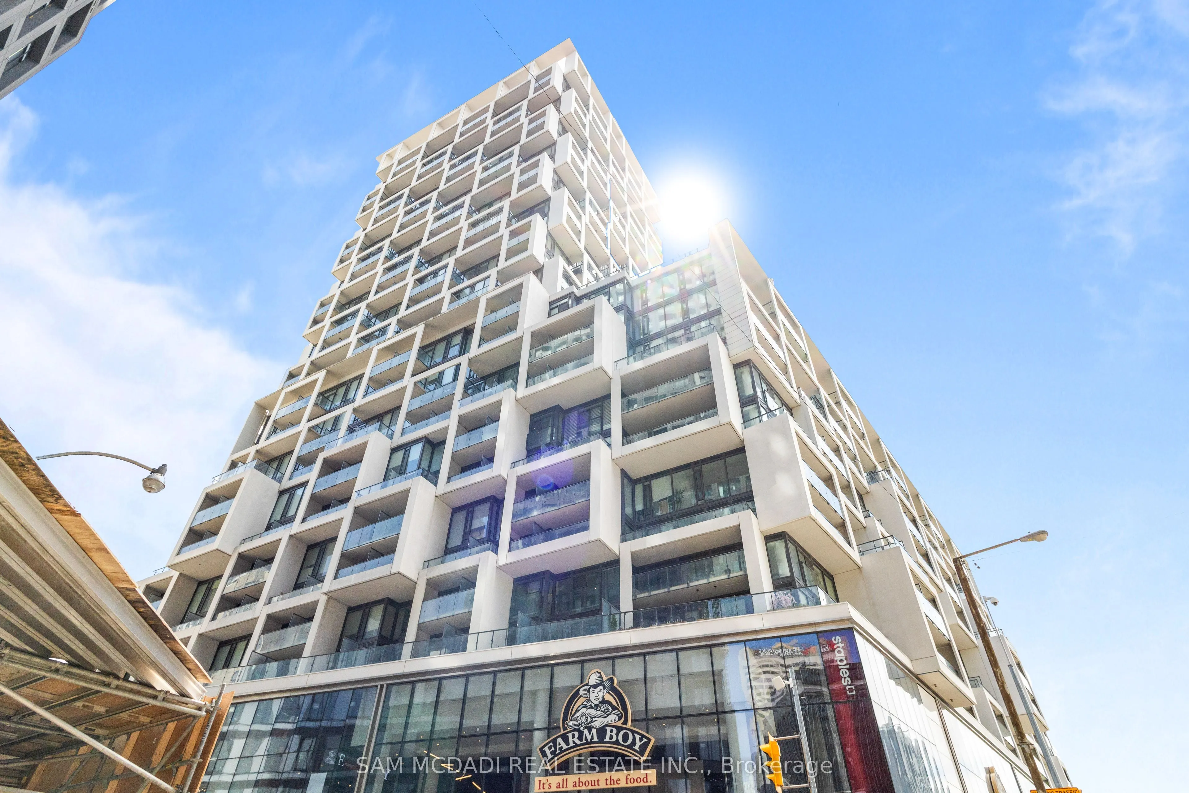 5 Soudan Avenue, #802