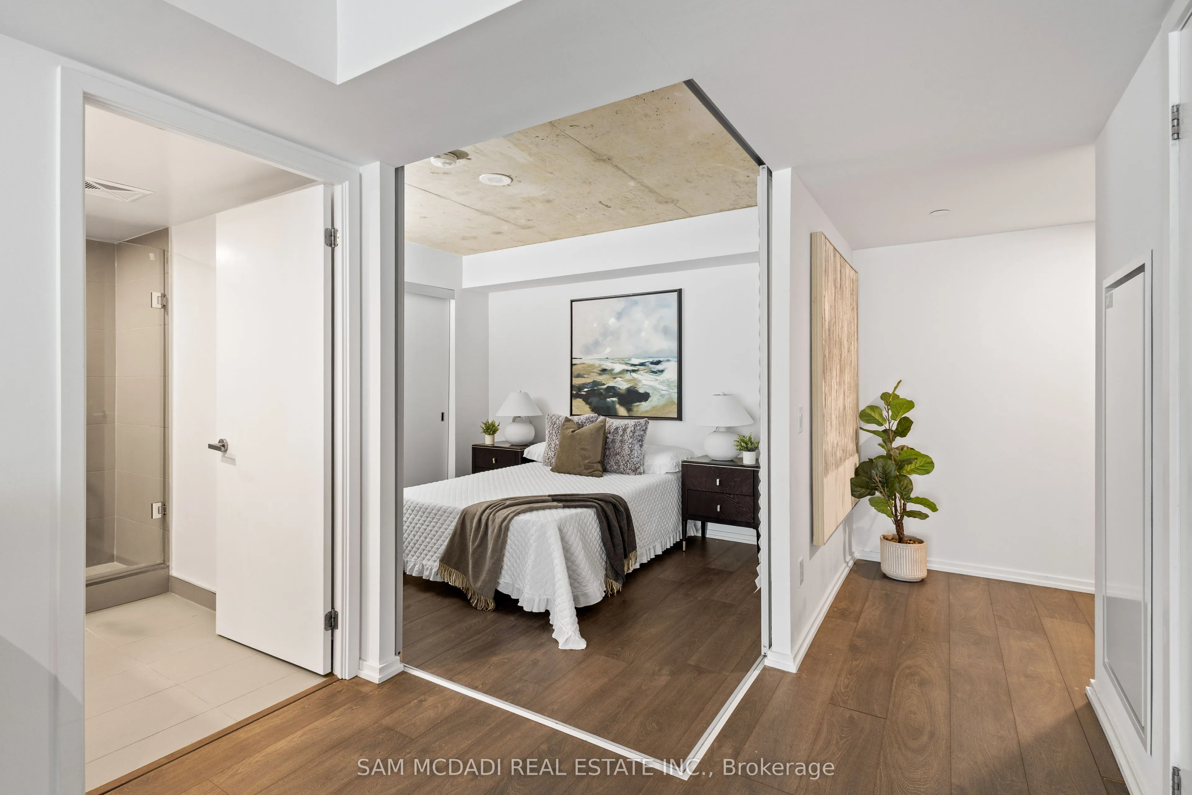 5 Soudan Avenue, #802