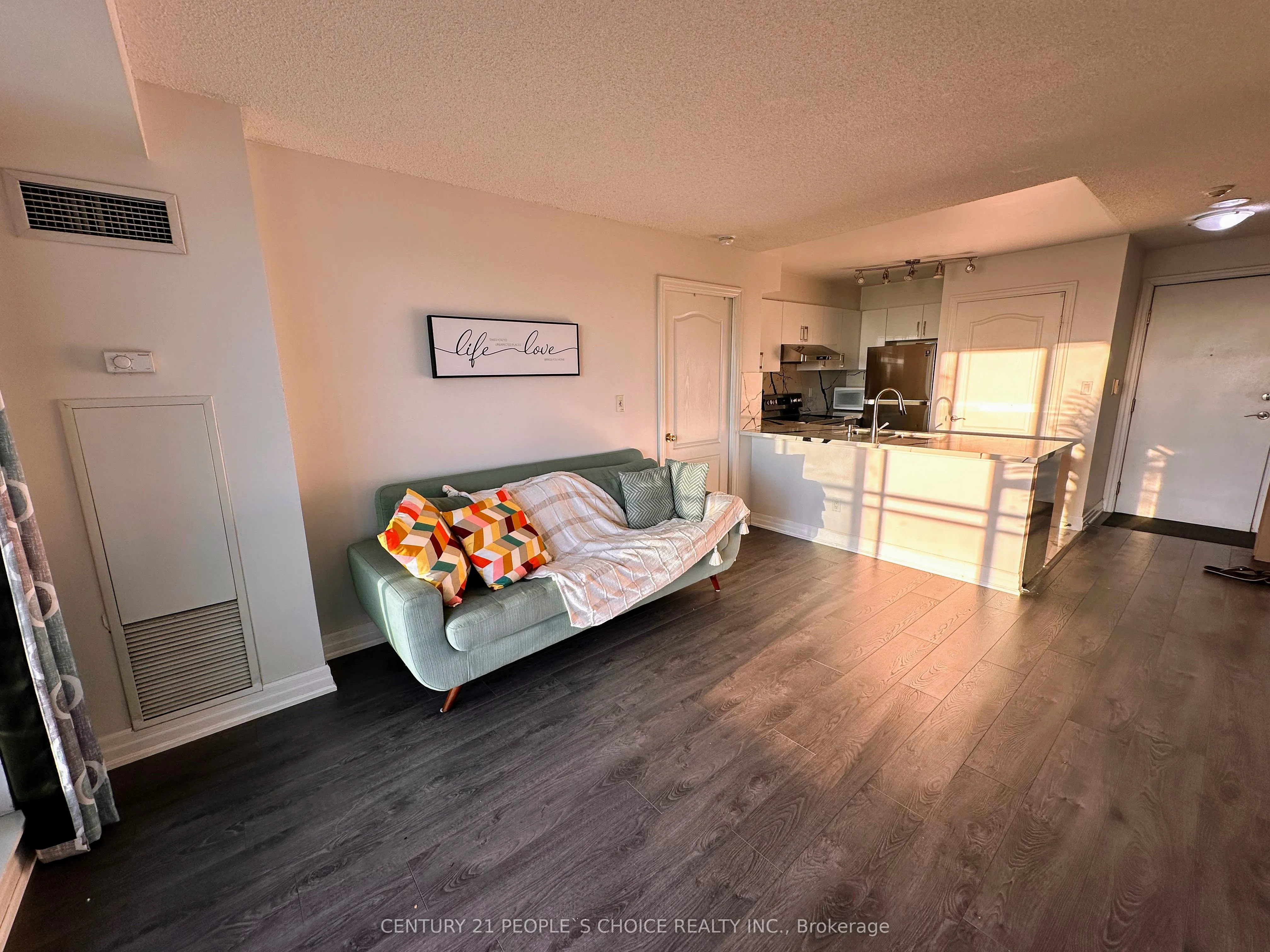 188 Doris Avenue, #1507