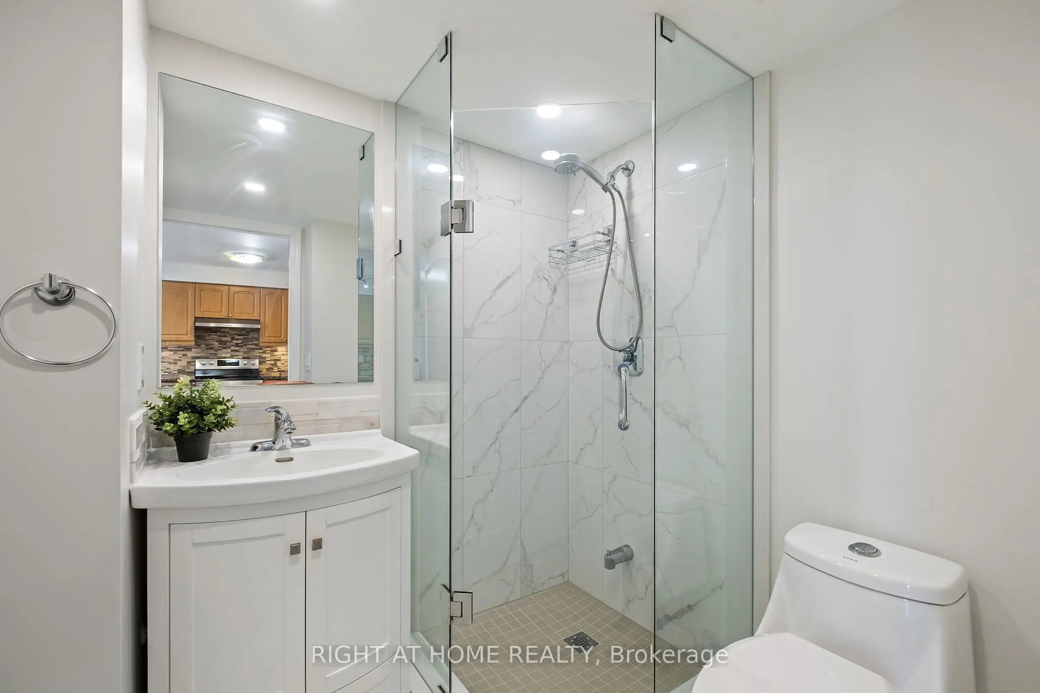 935 Sheppard Avenue W, #310