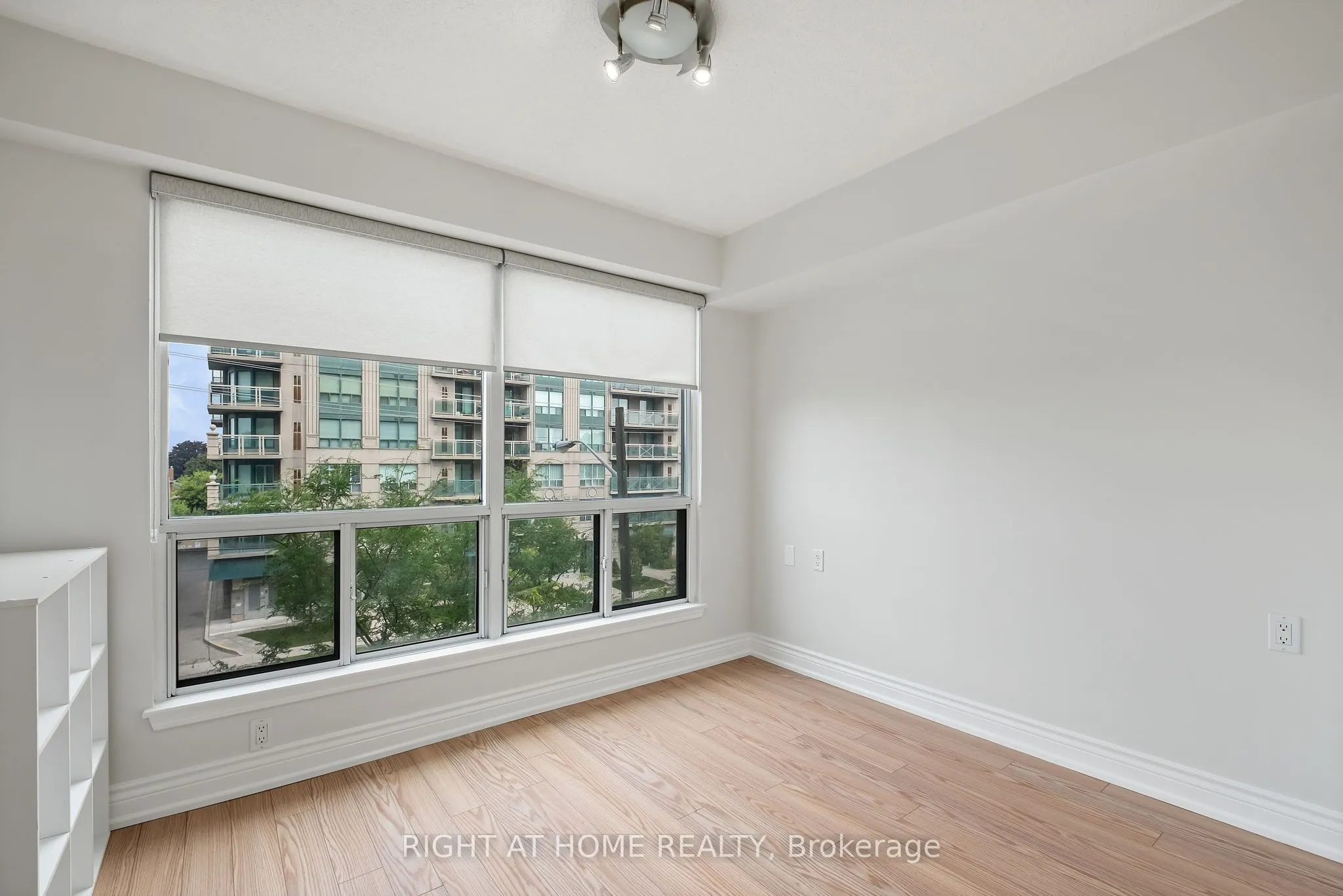 935 Sheppard Avenue W, #310