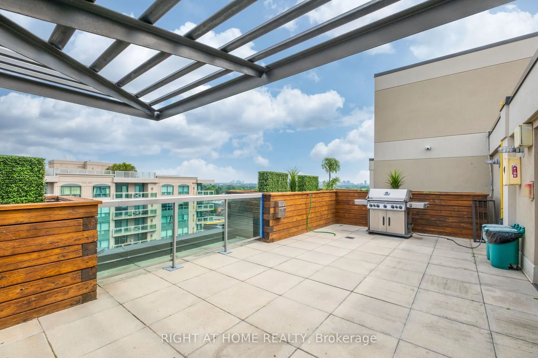 935 Sheppard Avenue W, #310